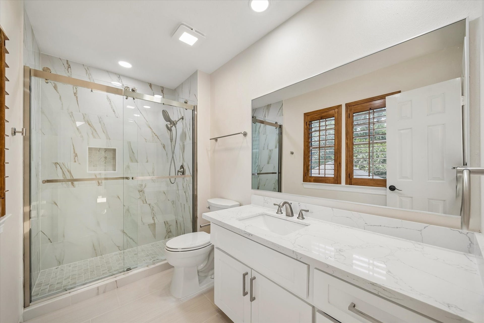 4106 Trent Street, Sugar Land, TX 77479 4106 Trent Street, Sugar Land, TX 77479