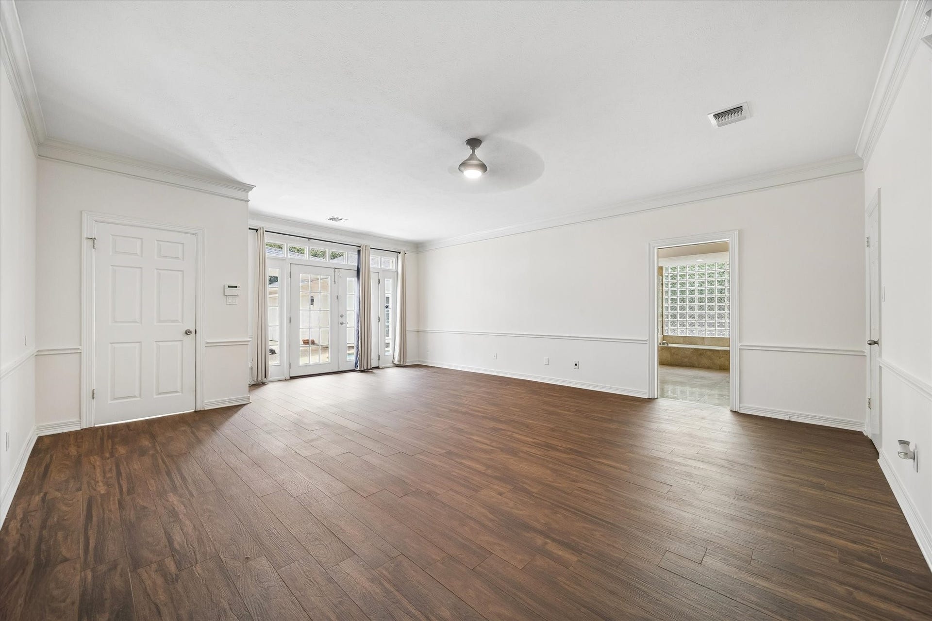 4106 Trent Street, Sugar Land, TX 77479 4106 Trent Street, Sugar Land, TX 77479