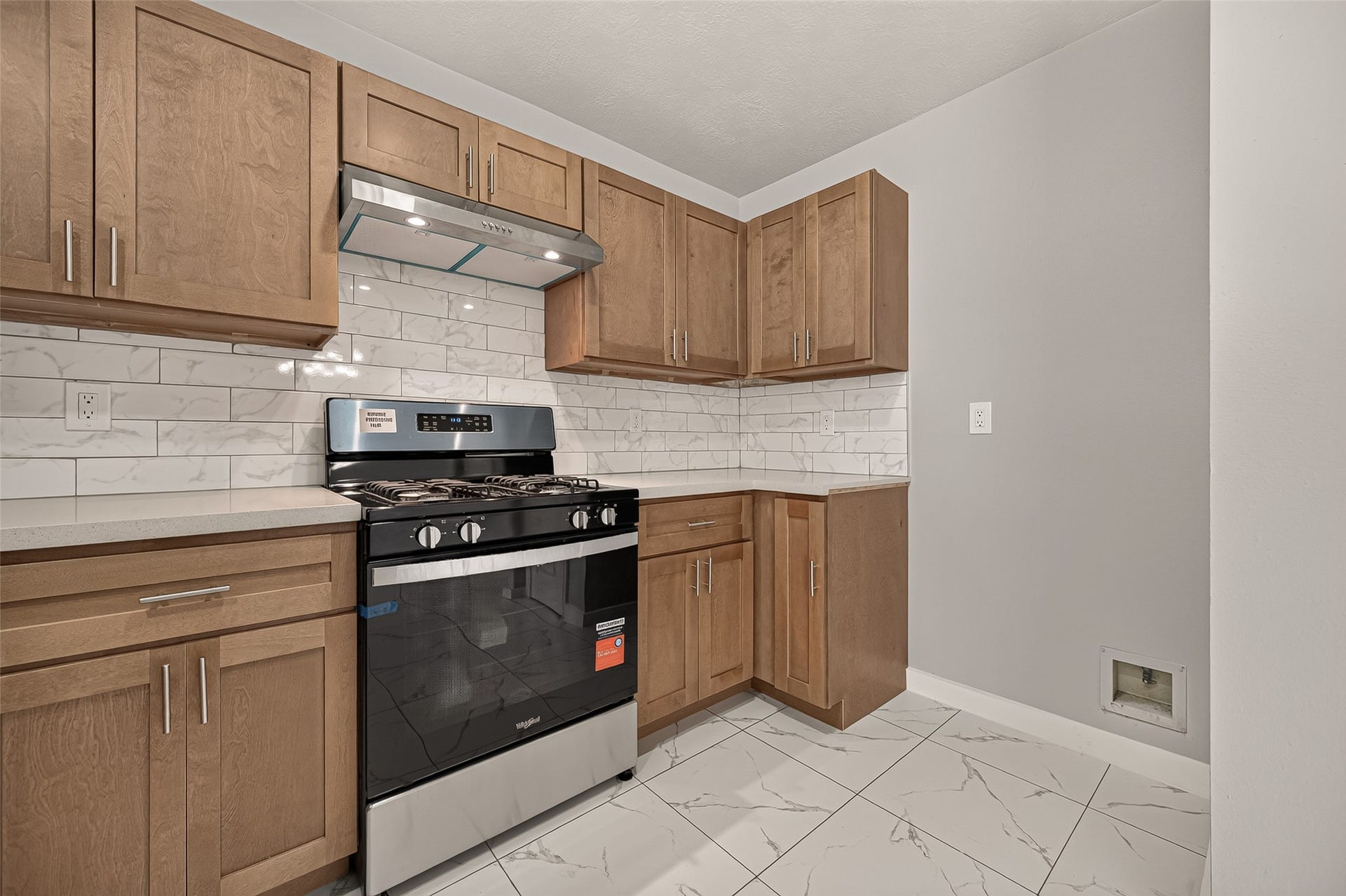 15522 Town Green Drive, Houston, TX 77083 15522 Town Green Drive, Houston, TX 77083