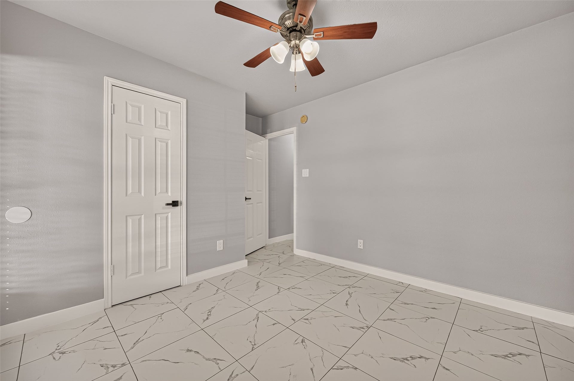 15522 Town Green Drive, Houston, TX 77083 15522 Town Green Drive, Houston, TX 77083