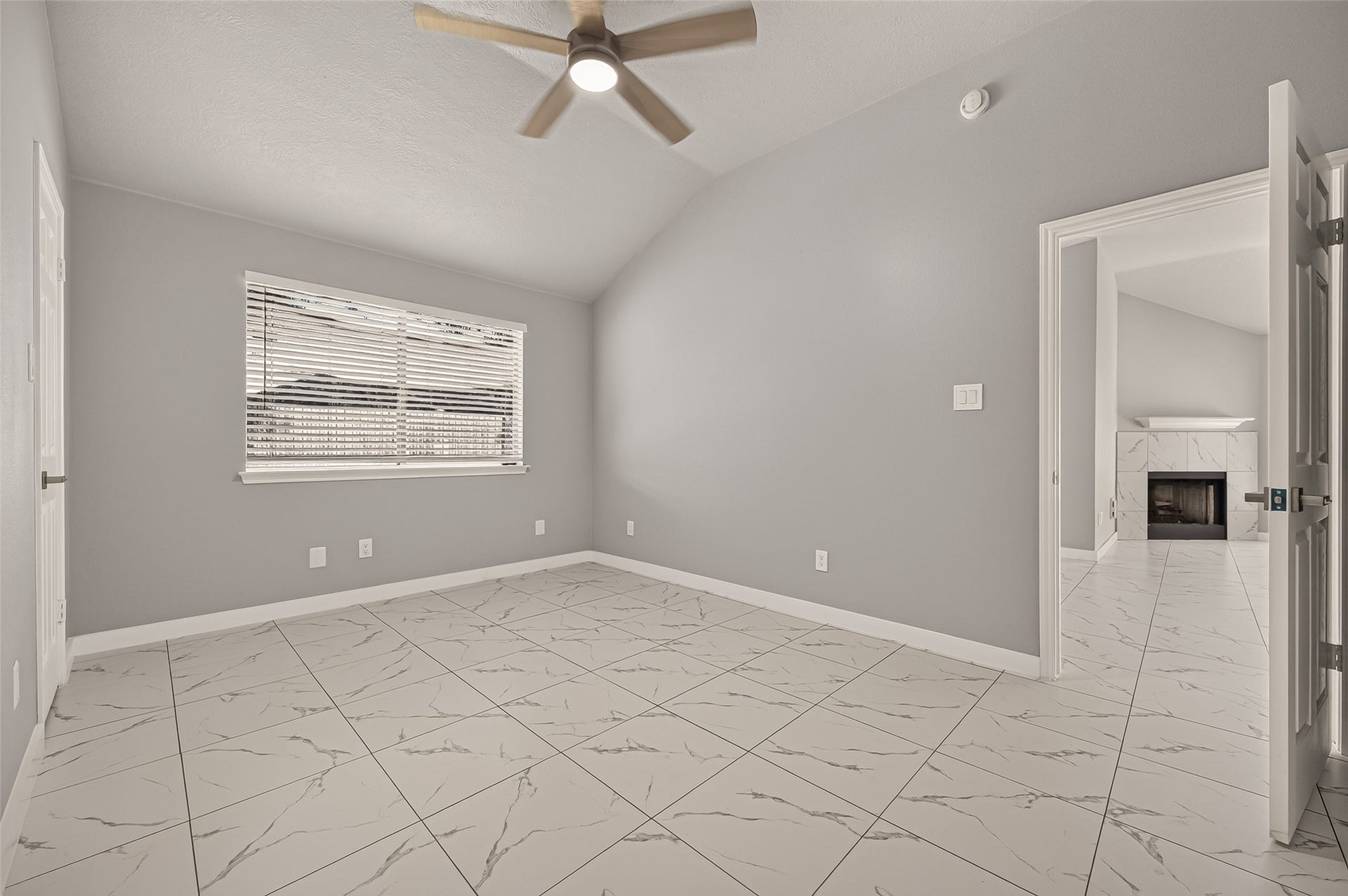 15522 Town Green Drive, Houston, TX 77083 15522 Town Green Drive, Houston, TX 77083