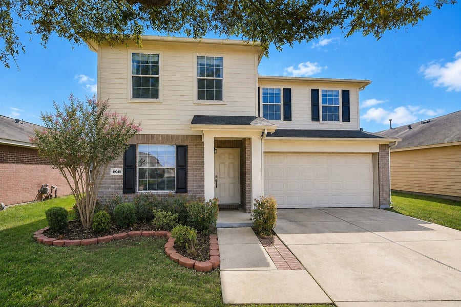 Property photo for 19315 Summer Island Way, Richmond, TX