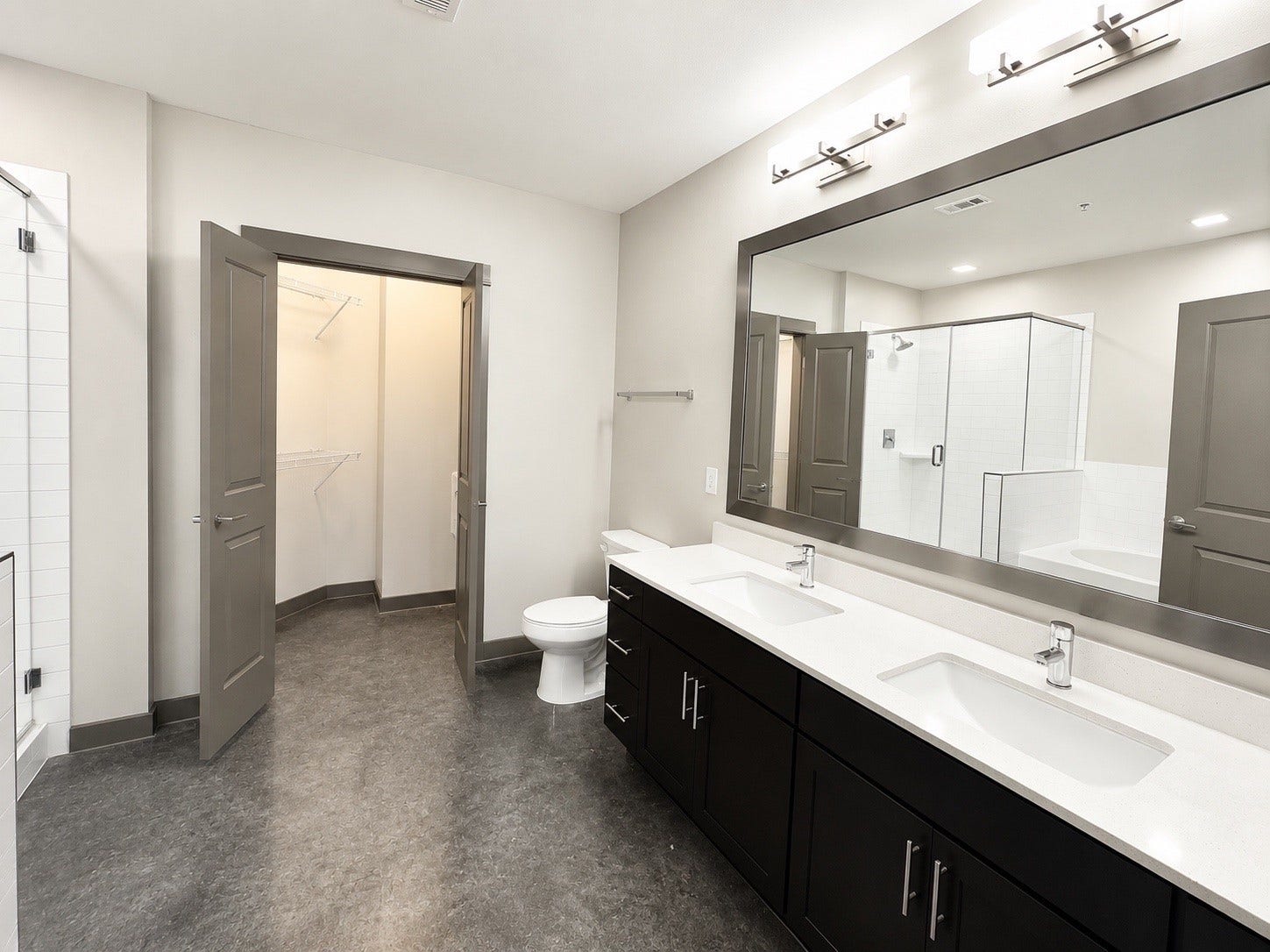 1111 N Durham Drive, #613, Houston, TX 77008