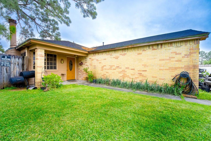 Property photo for 8610 Crystal Cove Court, Houston, TX