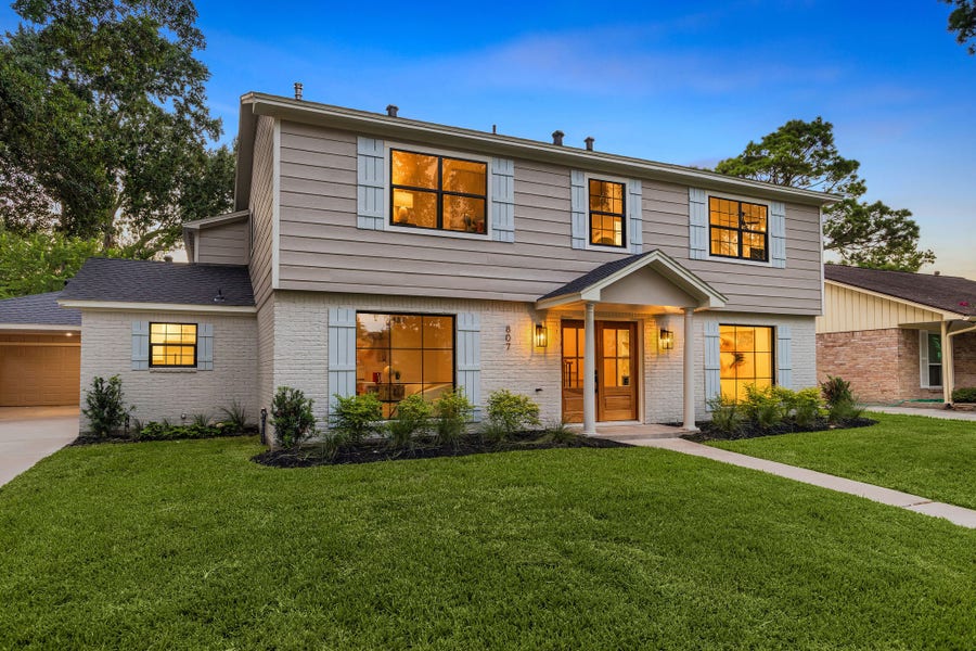 Property photo for 807 Pinesap Drive, Houston, TX