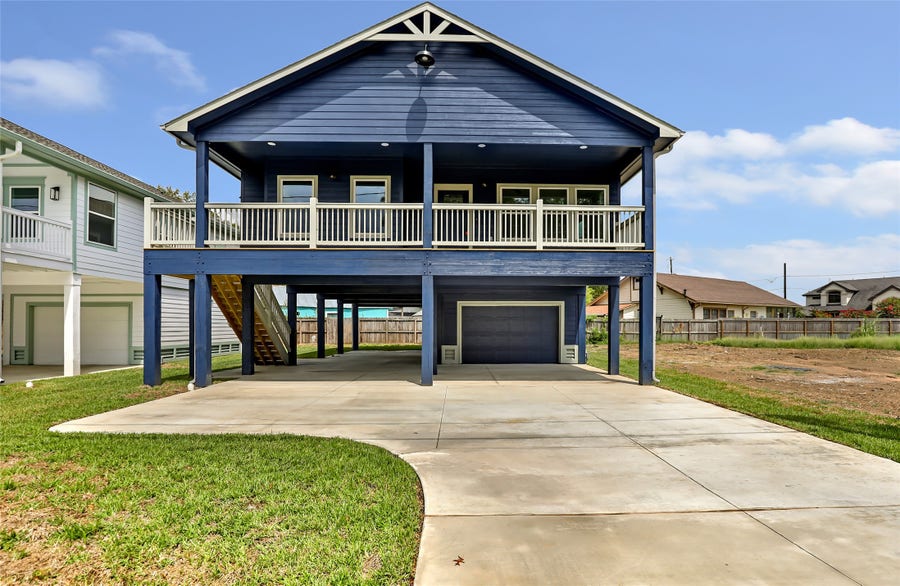 Property photo for 112 Dwire Drive, La Porte, TX