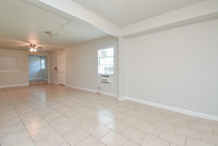 Property photo for 2118 Thonig Road, #B, Houston, TX