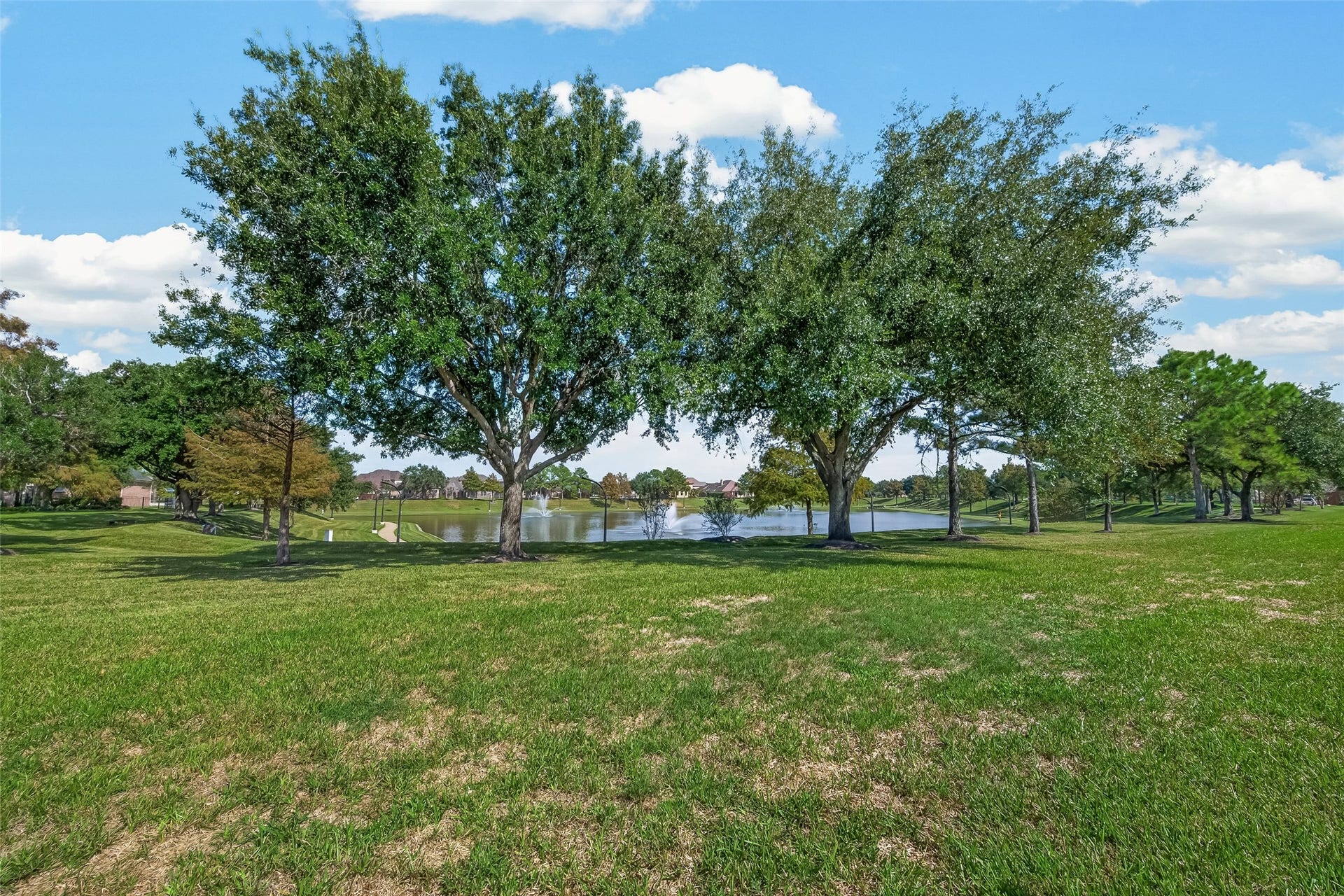 19010 S Jasmine Bloom Lane S, Cypress, TX 77429