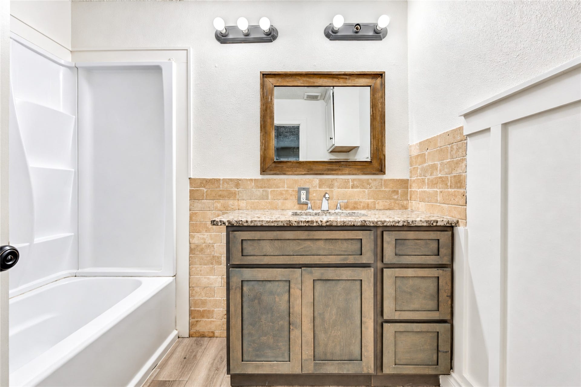 5 Carol Court, #B, Brookshire, TX 77423 5 Carol Court, #B, Brookshire, TX 77423