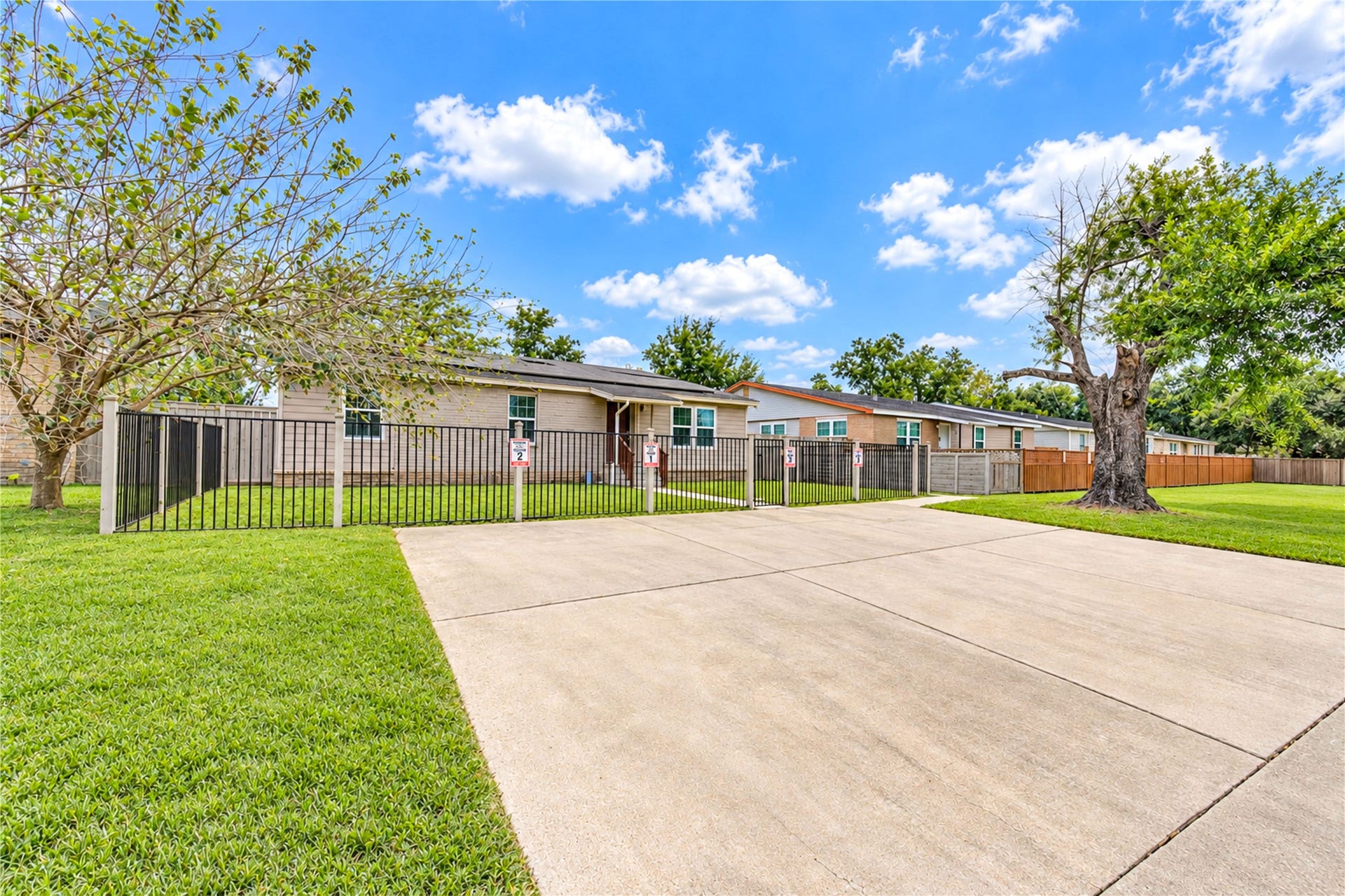 5 Carol Court, #B, Brookshire, TX 77423 5 Carol Court, #B, Brookshire, TX 77423