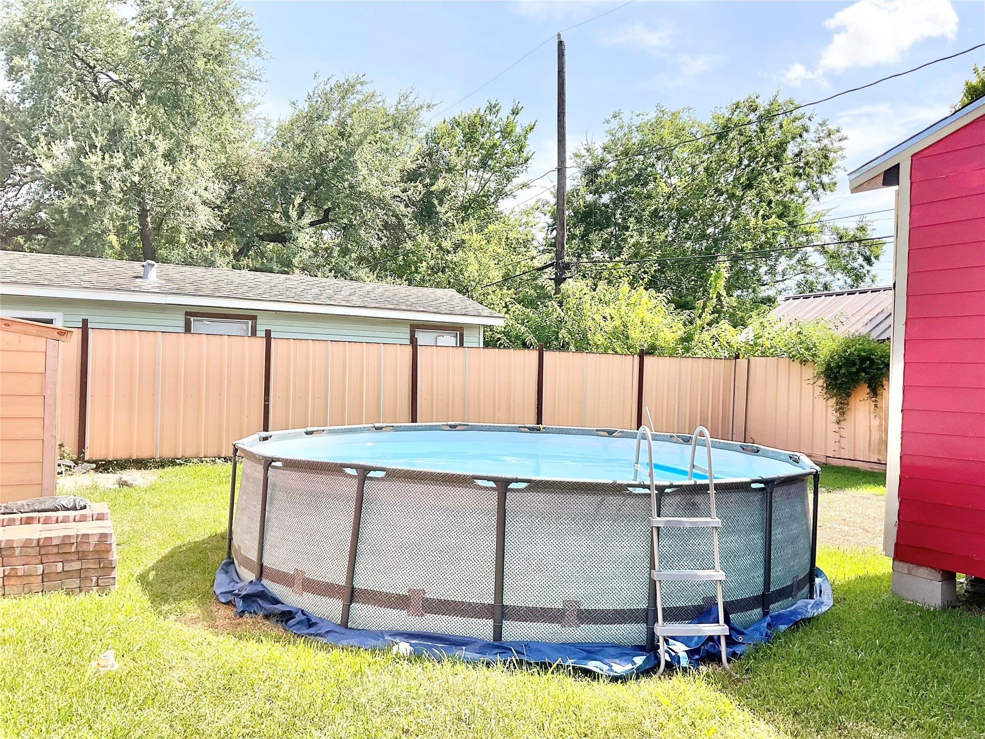616 Kansas Street, Pasadena, TX 77506