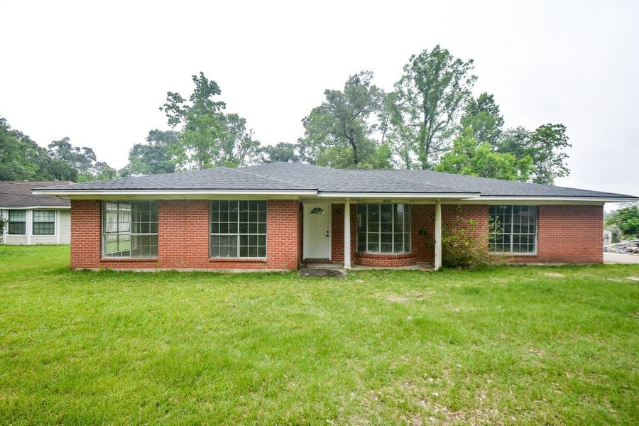 Property photo for 16796 Red Leaf Lane, Conroe, TX