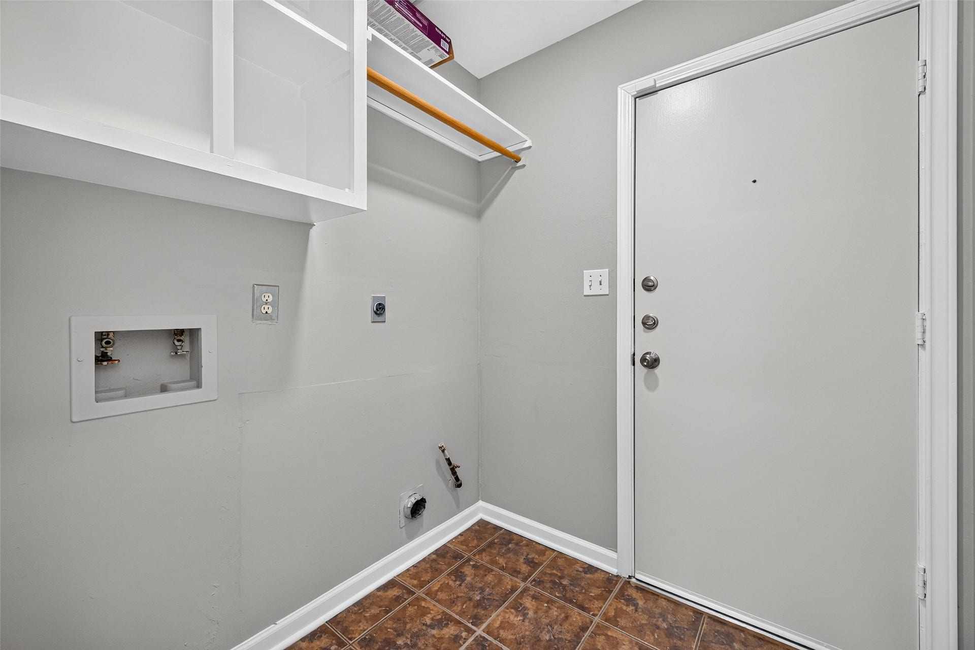 31003 N Head Drive, Spring, TX 77386 31003 N Head Drive, Spring, TX 77386