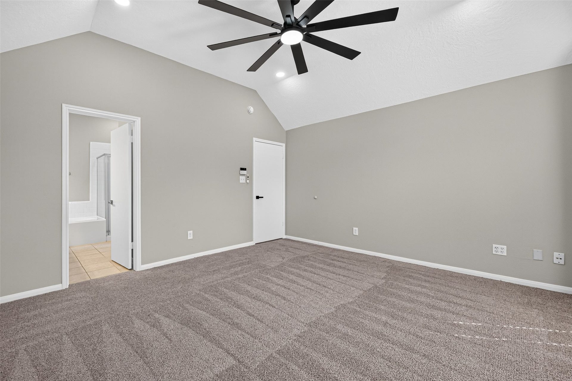 31003 N Head Drive, Spring, TX 77386 31003 N Head Drive, Spring, TX 77386