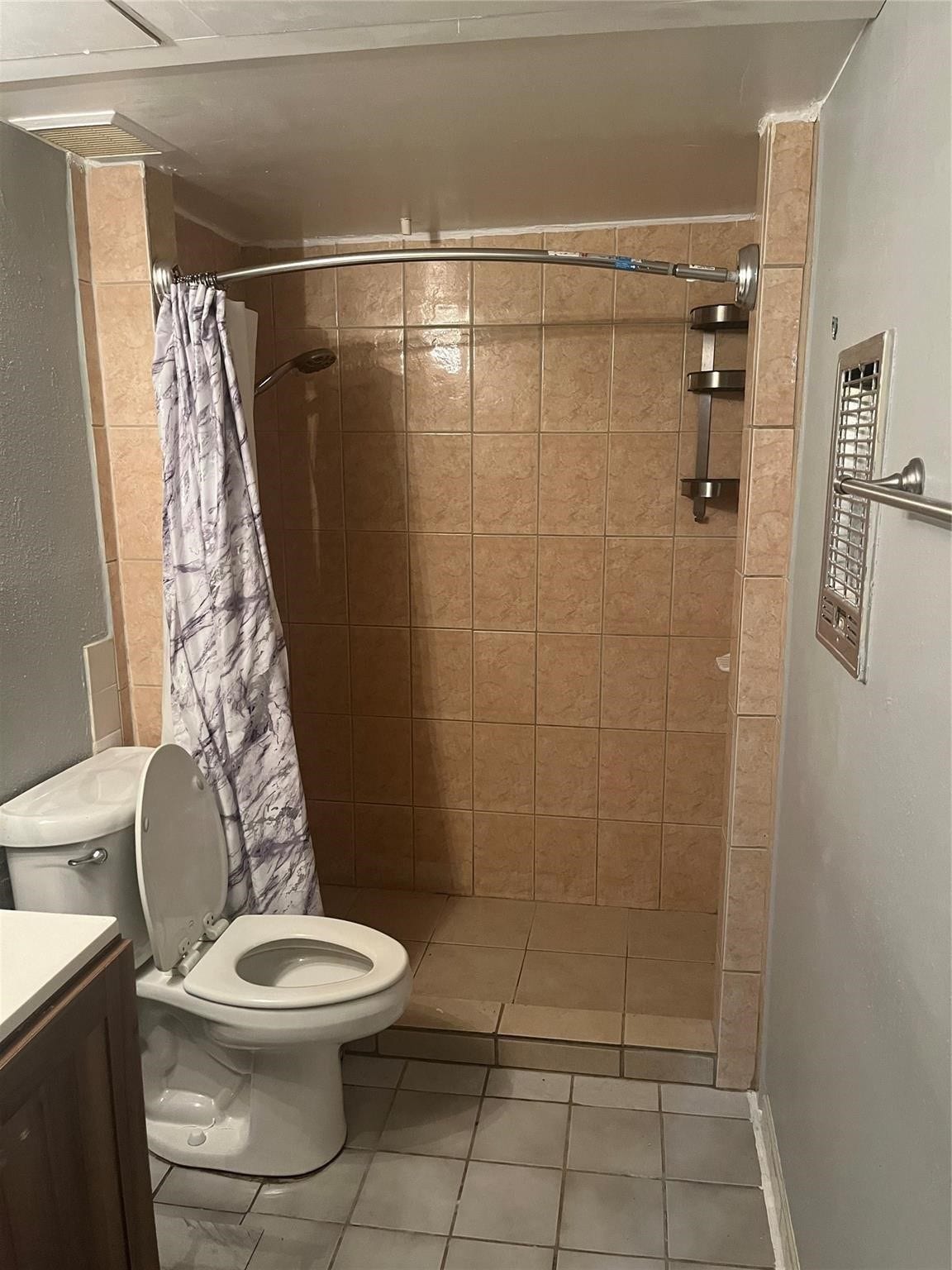 8221 Kingsbrook Road, #107, Houston, TX 77024 8221 Kingsbrook Road, #107, Houston, TX 77024