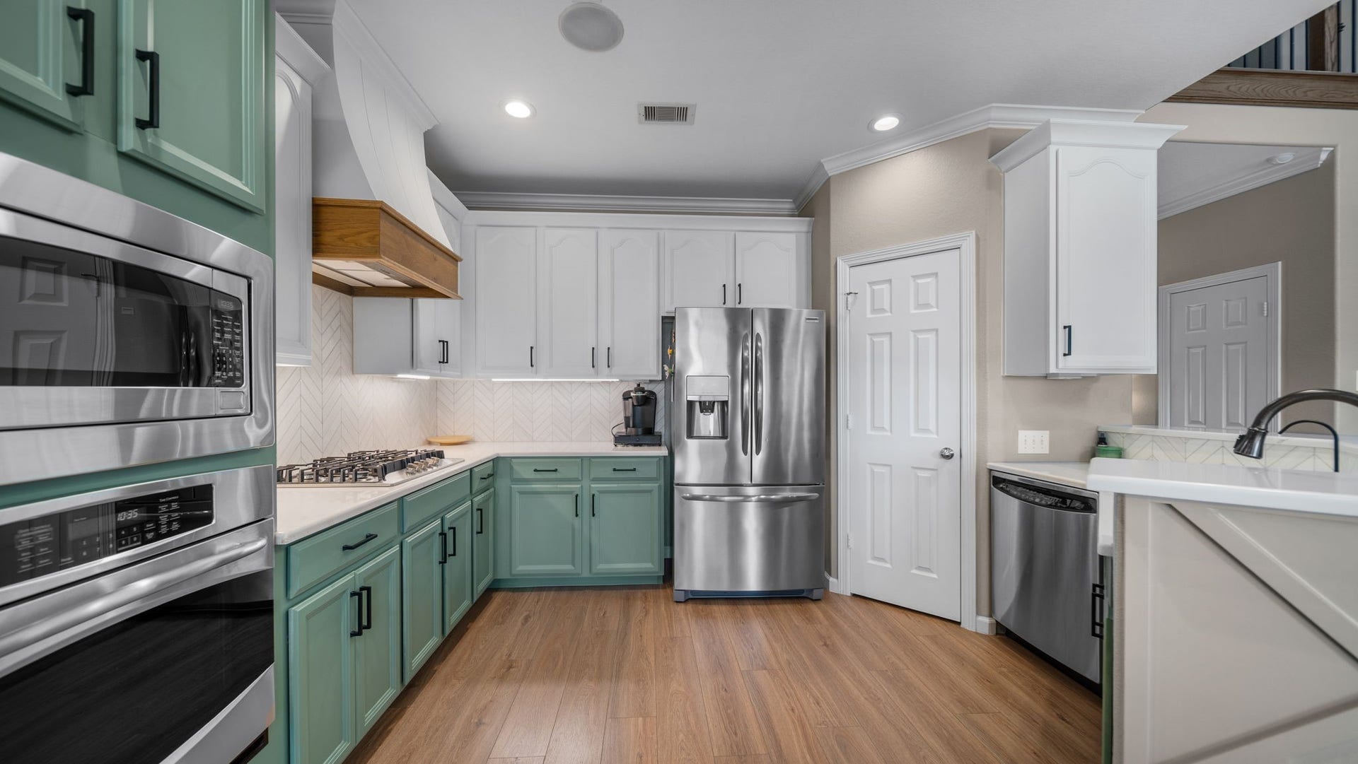 17226 Elverson Oaks Drive, Tomball, TX 77377 17226 Elverson Oaks Drive, Tomball, TX 77377