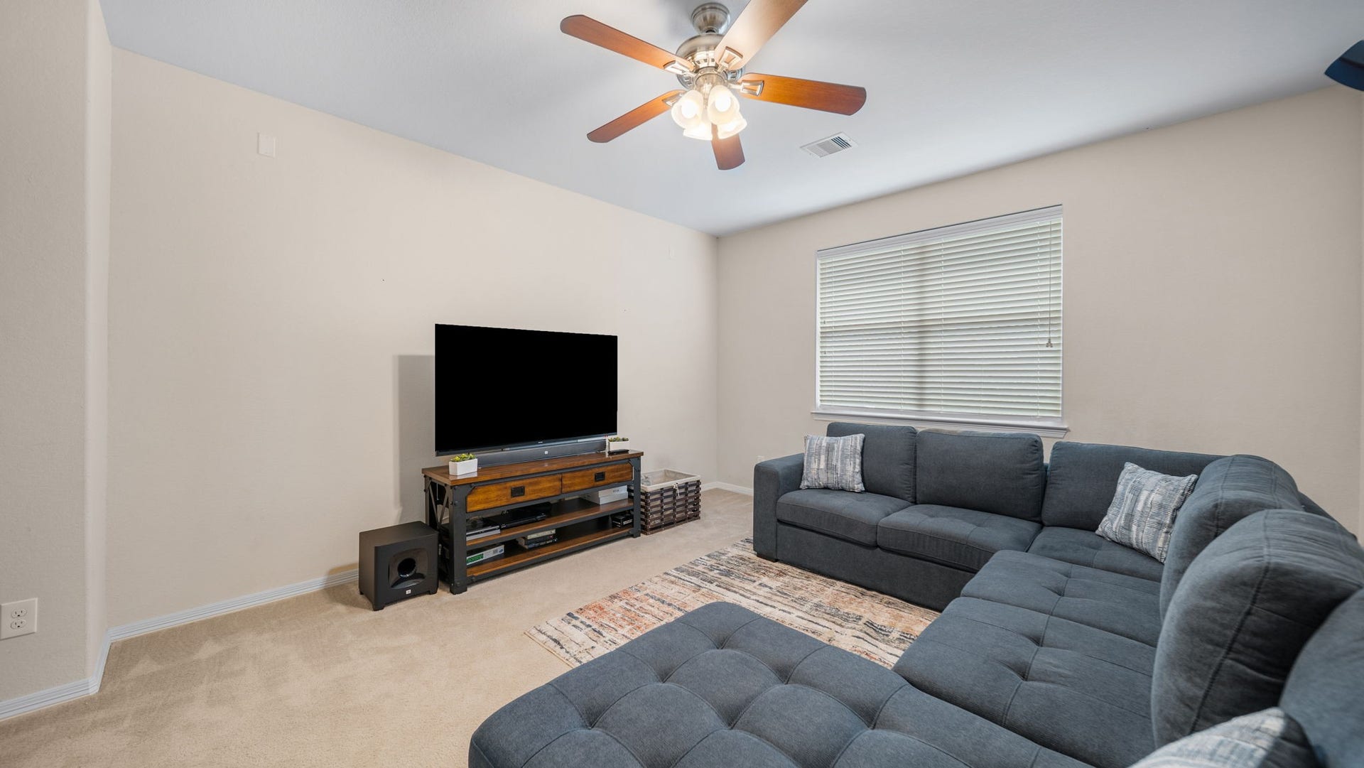 17226 Elverson Oaks Drive, Tomball, TX 77377 17226 Elverson Oaks Drive, Tomball, TX 77377