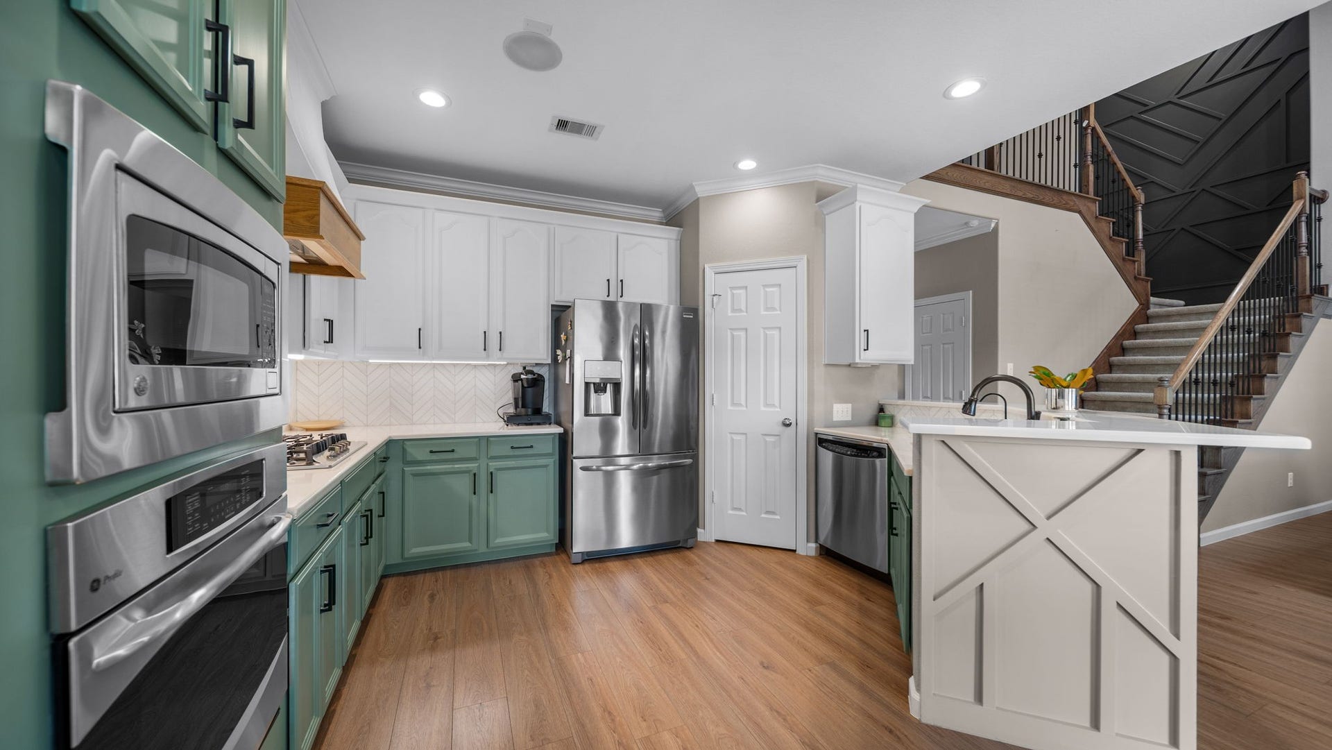 17226 Elverson Oaks Drive, Tomball, TX 77377 17226 Elverson Oaks Drive, Tomball, TX 77377
