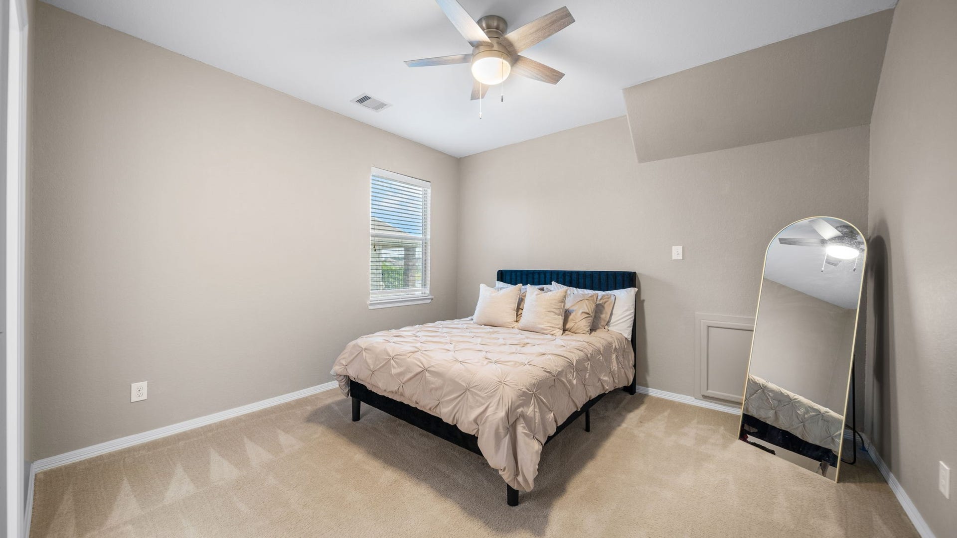 17226 Elverson Oaks Drive, Tomball, TX 77377 17226 Elverson Oaks Drive, Tomball, TX 77377