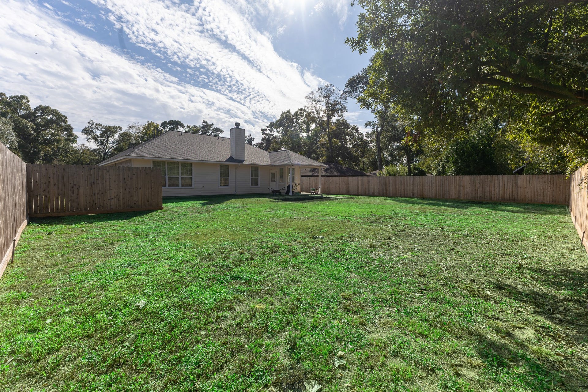 3302 Royal Oaks Drive, Spring, TX 77380 3302 Royal Oaks Drive, Spring, TX 77380