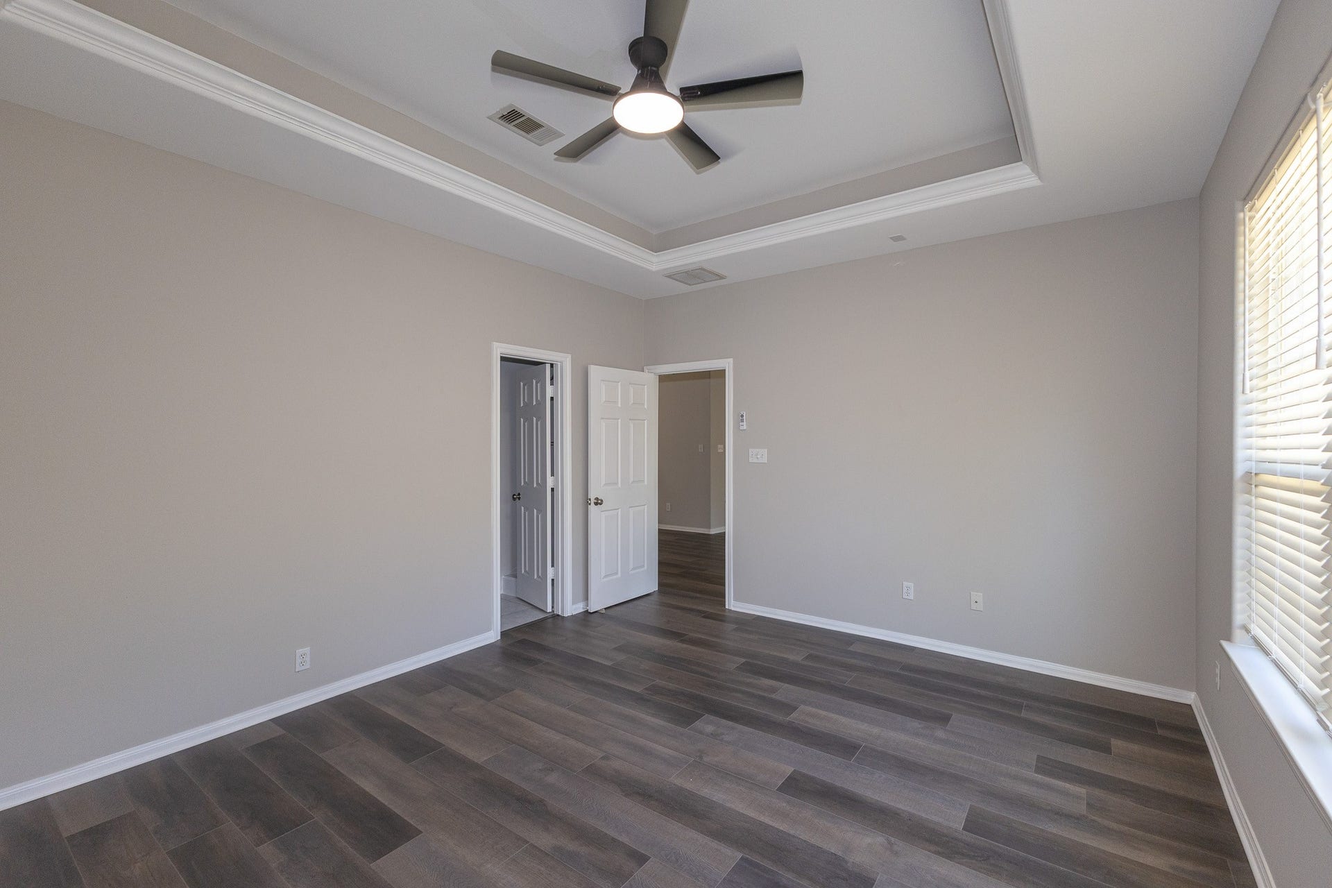 3302 Royal Oaks Drive, Spring, TX 77380 3302 Royal Oaks Drive, Spring, TX 77380