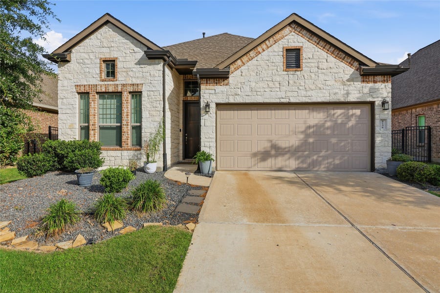 Property photo for 8156 Rosemary Sage Drive, Magnolia, TX