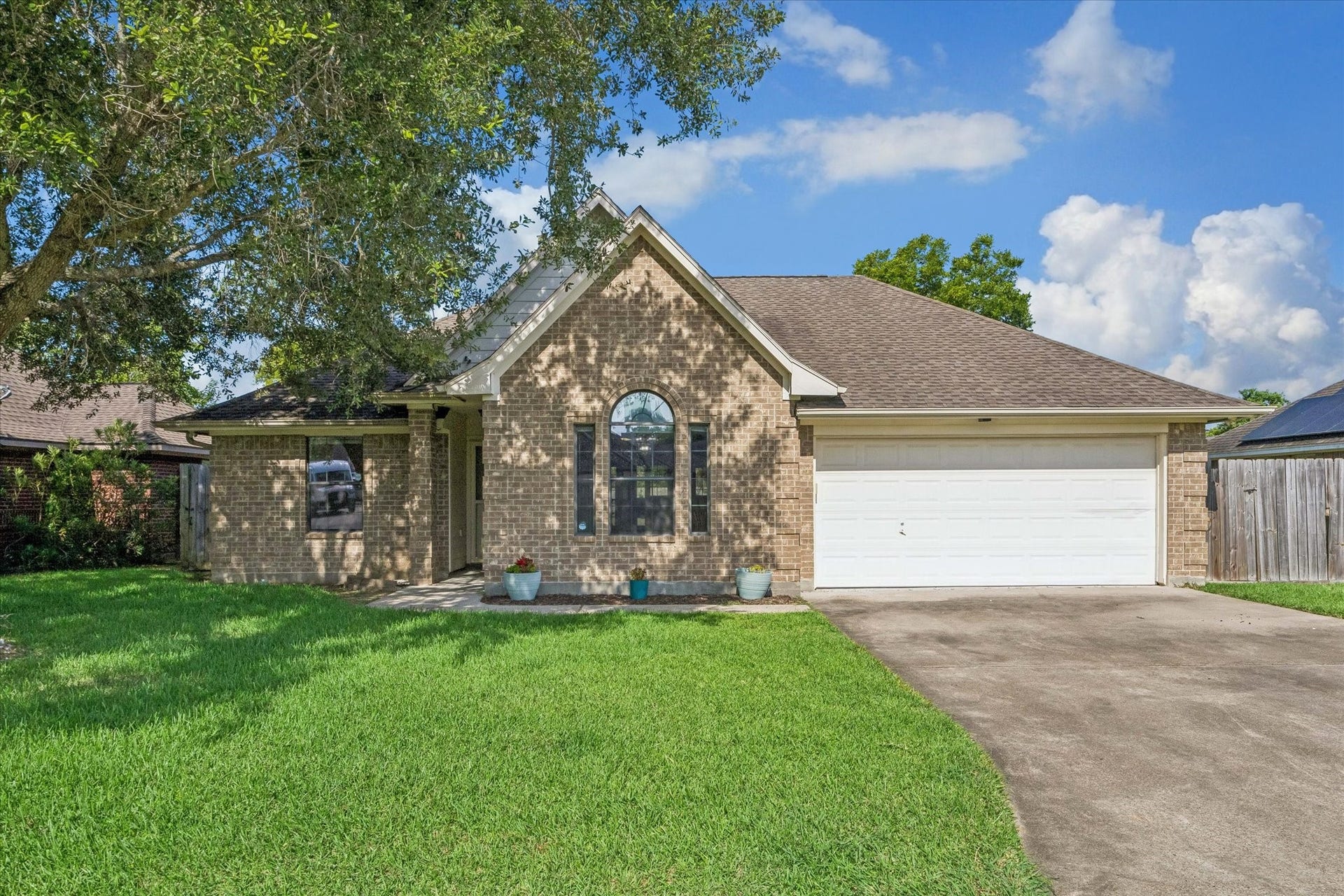 4607 Julia Lane, Santa Fe, TX 77510 4607 Julia Lane, Santa Fe, TX 77510