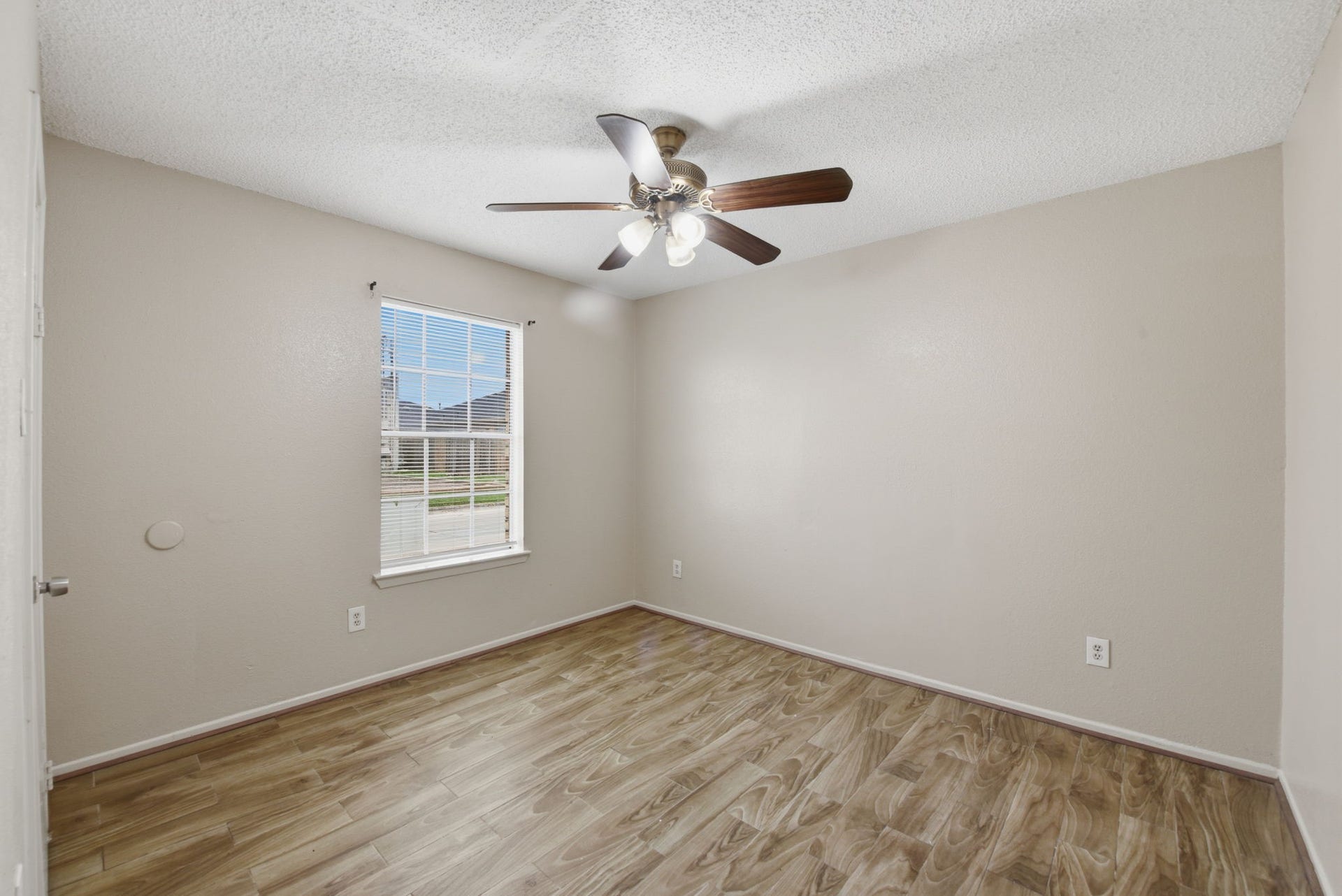1312 Brenda Lane, Humble, TX 77338 1312 Brenda Lane, Humble, TX 77338