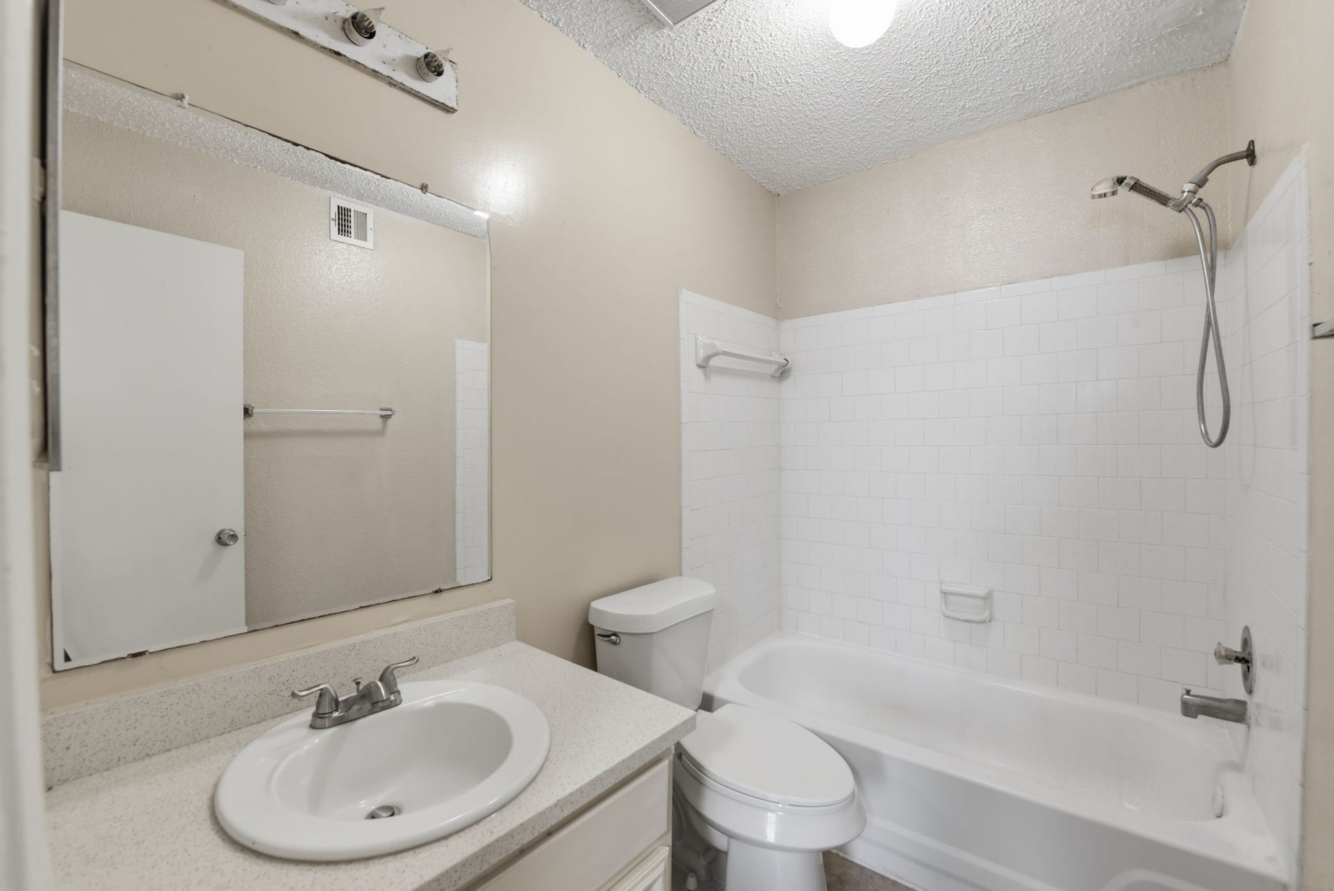 1312 Brenda Lane, Humble, TX 77338 1312 Brenda Lane, Humble, TX 77338