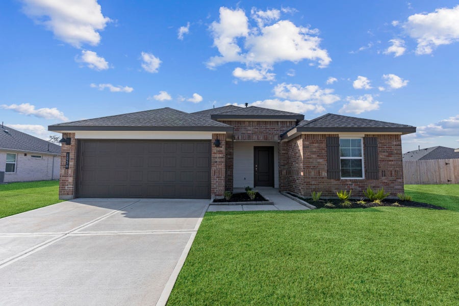 Property photo for 1017 Paddlefish Lane, Alvin, TX
