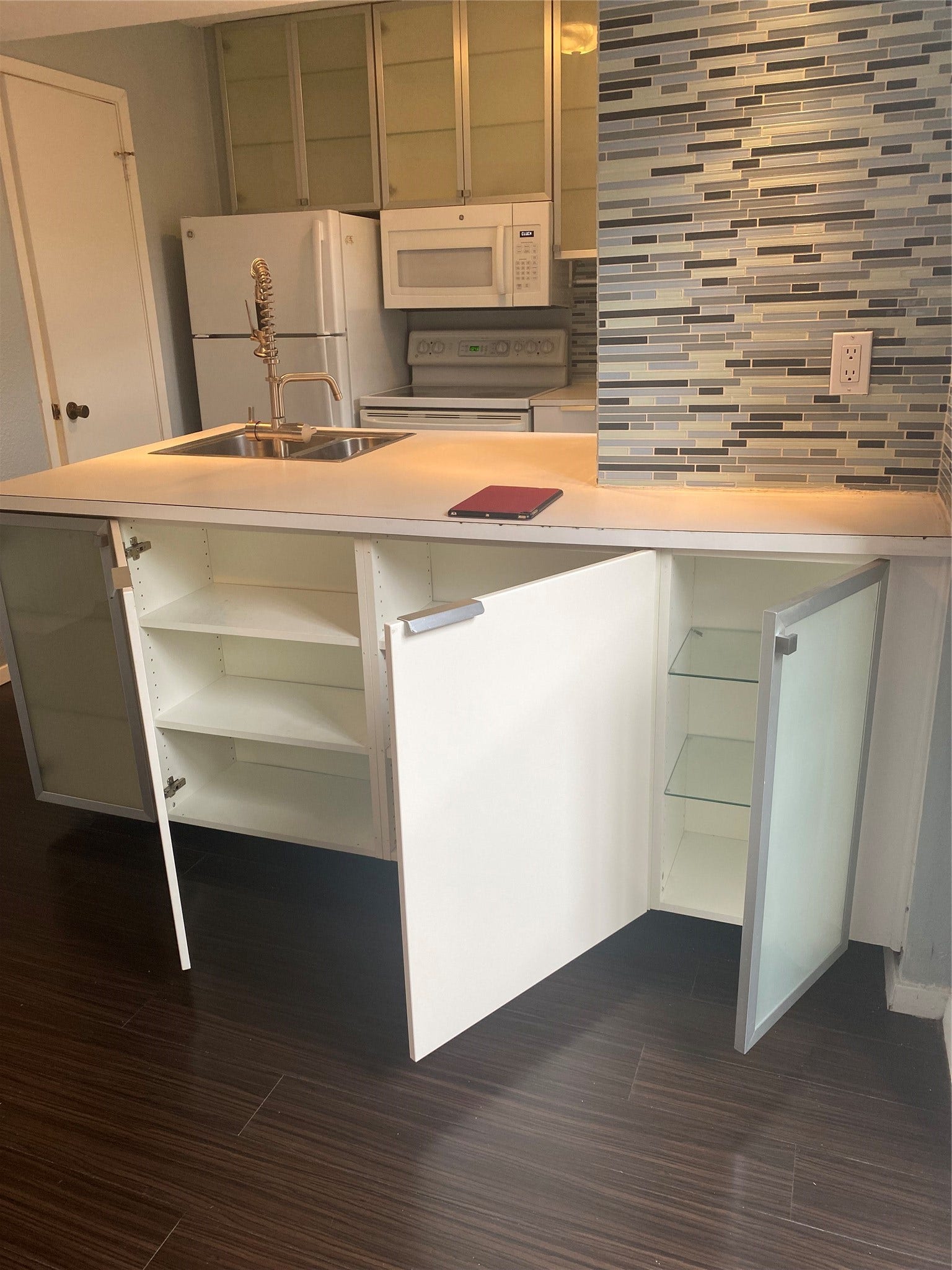 6202 Skyline Drive, #3, Houston, TX 77057 6202 Skyline Drive, #3, Houston, TX 77057