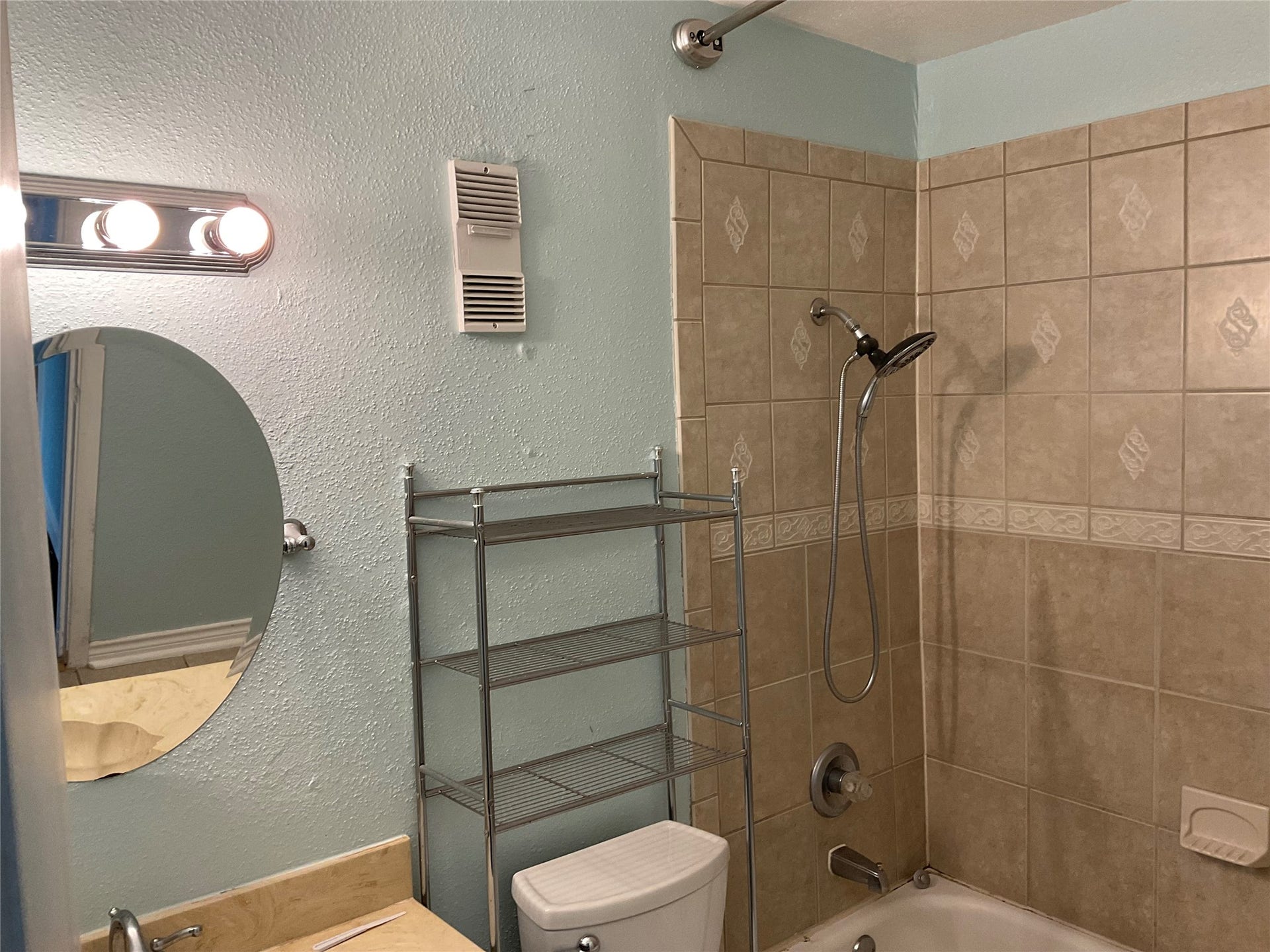 6202 Skyline Drive, #3, Houston, TX 77057 6202 Skyline Drive, #3, Houston, TX 77057