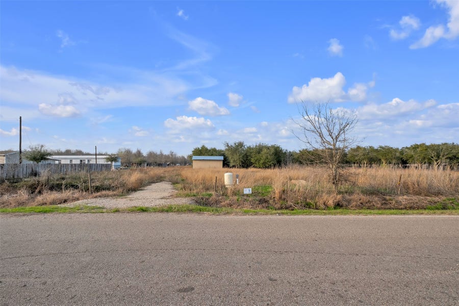 Property photo for 13404 Buls Road, East Bernard, TX