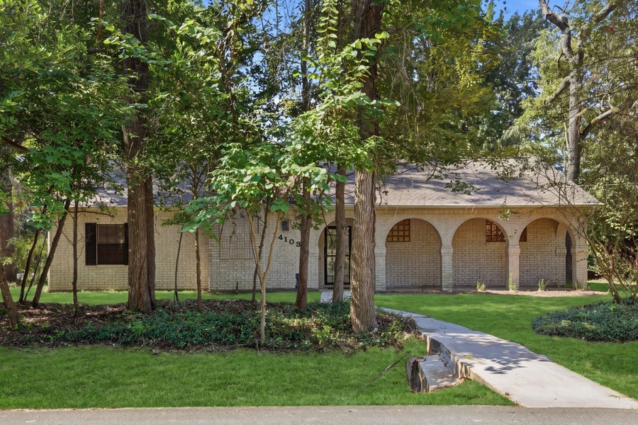 Property photo for 14103 Carneswood Drive, Tomball, TX