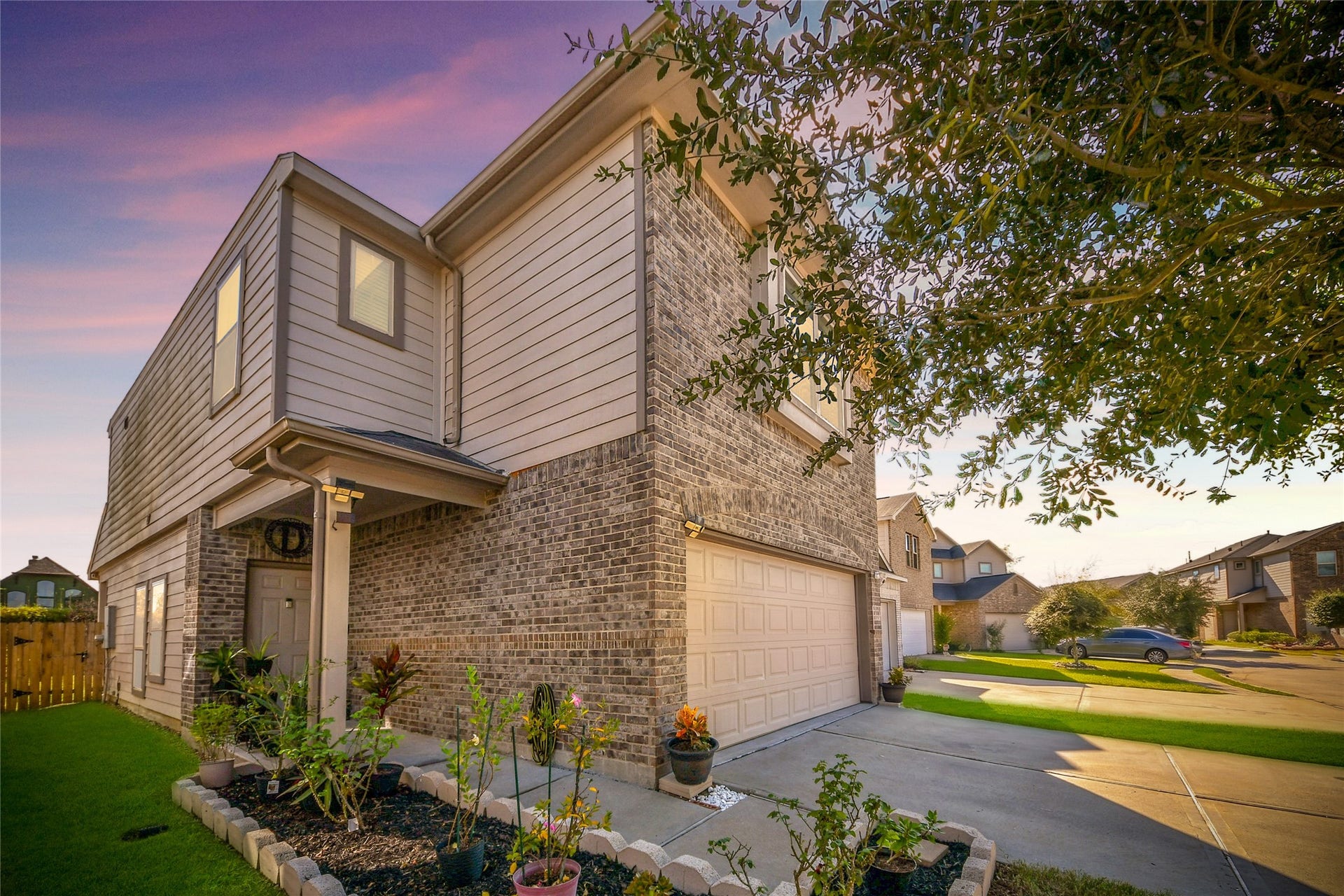 14927 Cardiff Cliff Lane, Houston, TX 77053 14927 Cardiff Cliff Lane, Houston, TX 77053