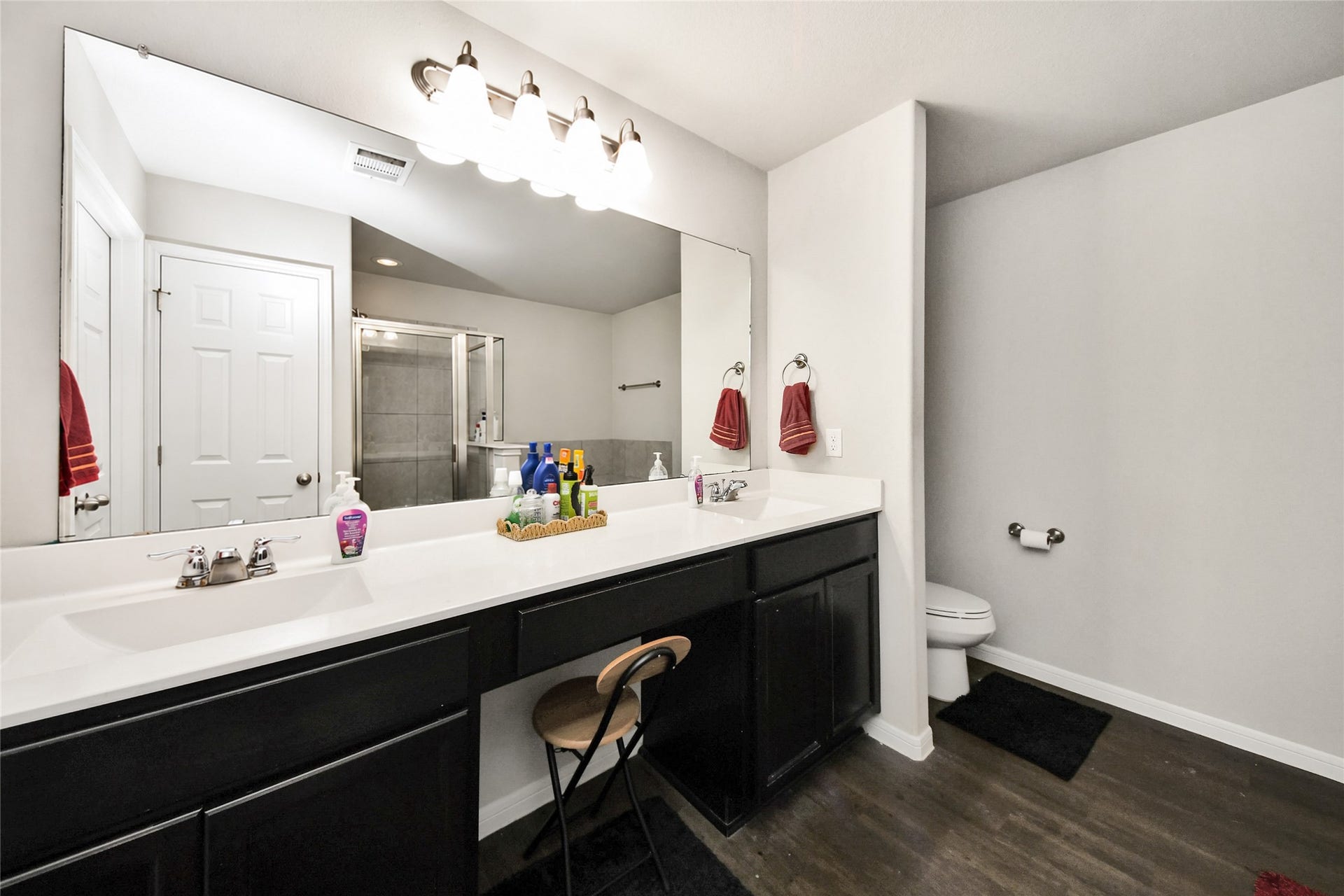 14927 Cardiff Cliff Lane, Houston, TX 77053 14927 Cardiff Cliff Lane, Houston, TX 77053