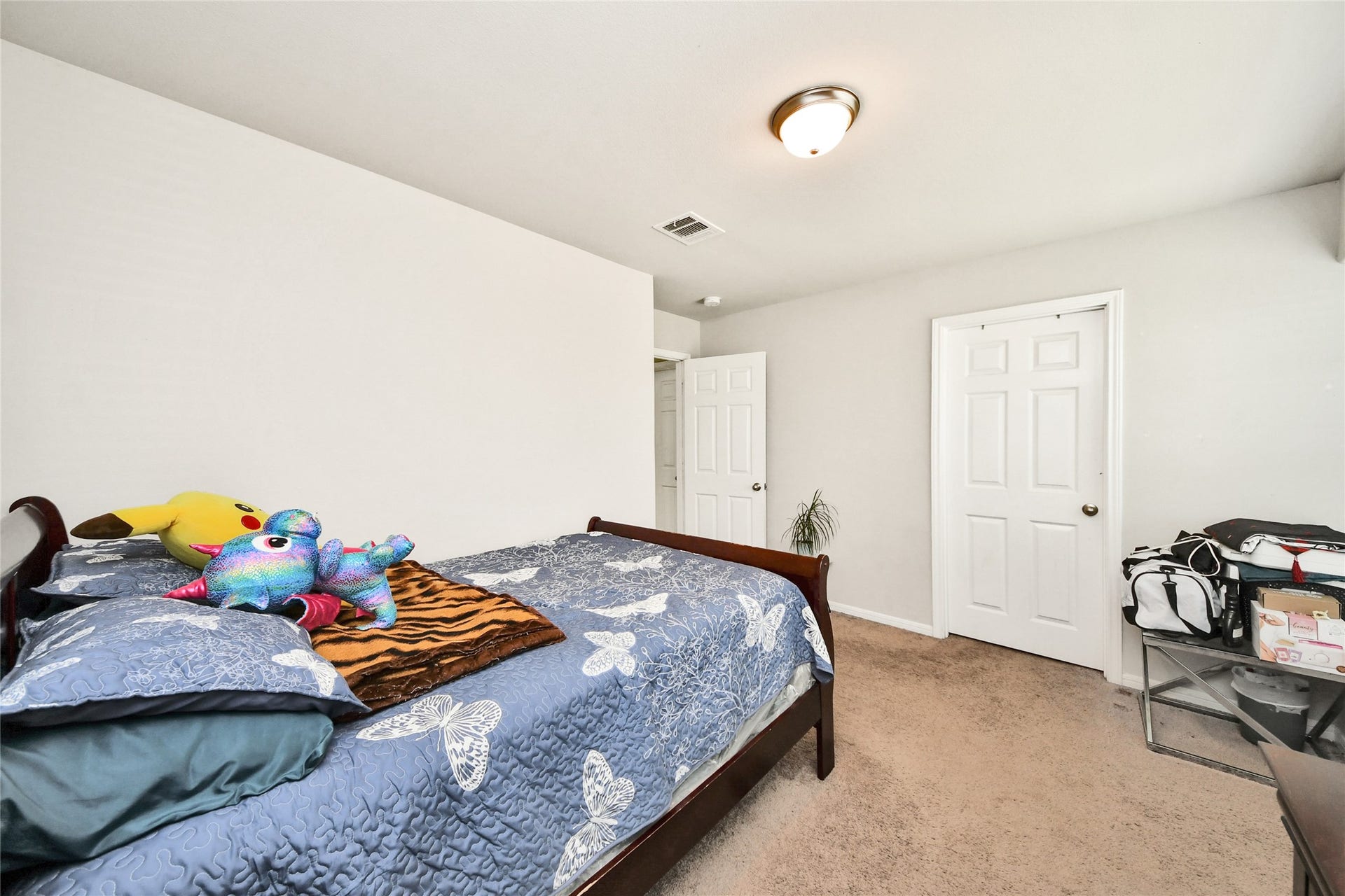 14927 Cardiff Cliff Lane, Houston, TX 77053 14927 Cardiff Cliff Lane, Houston, TX 77053