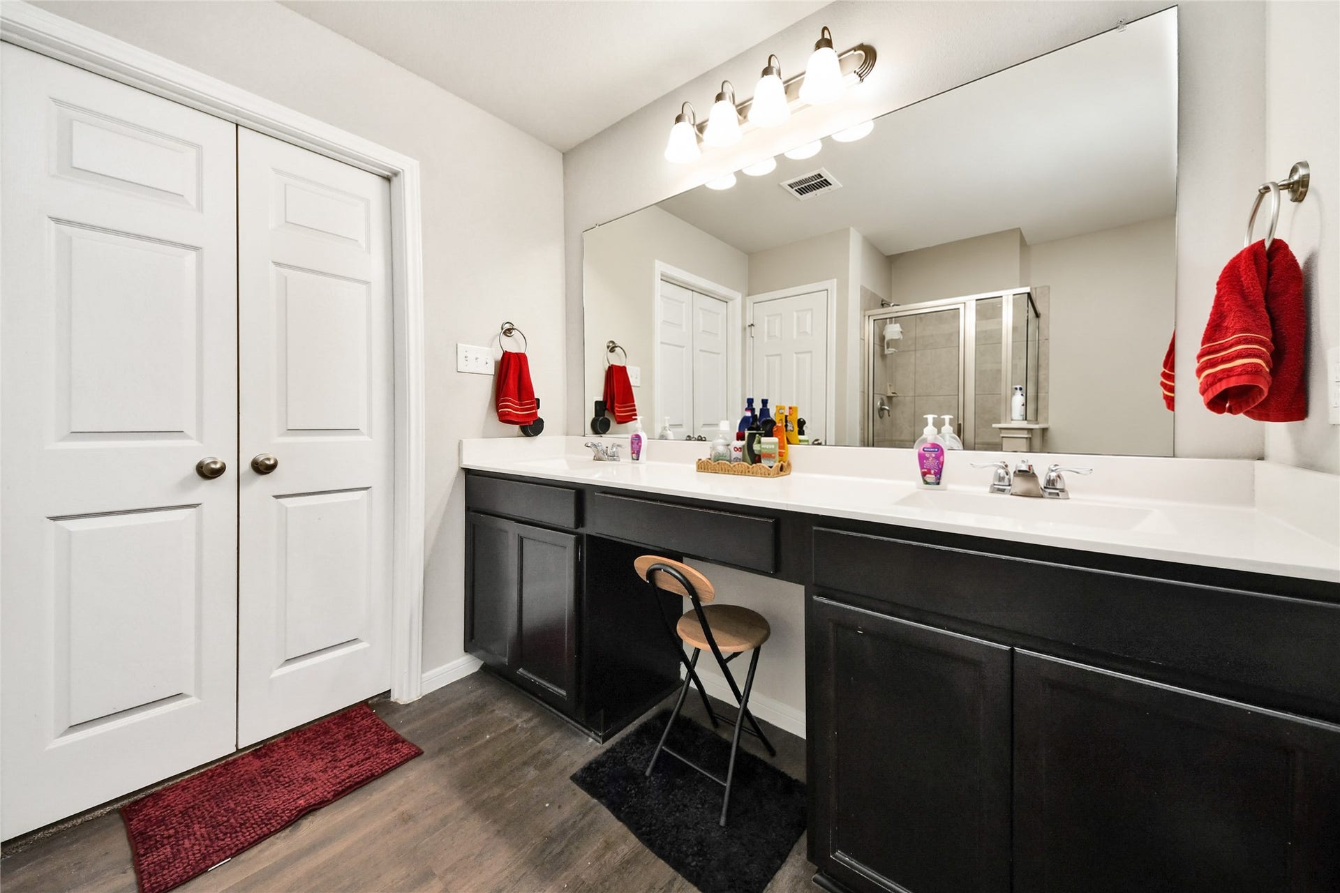14927 Cardiff Cliff Lane, Houston, TX 77053 14927 Cardiff Cliff Lane, Houston, TX 77053