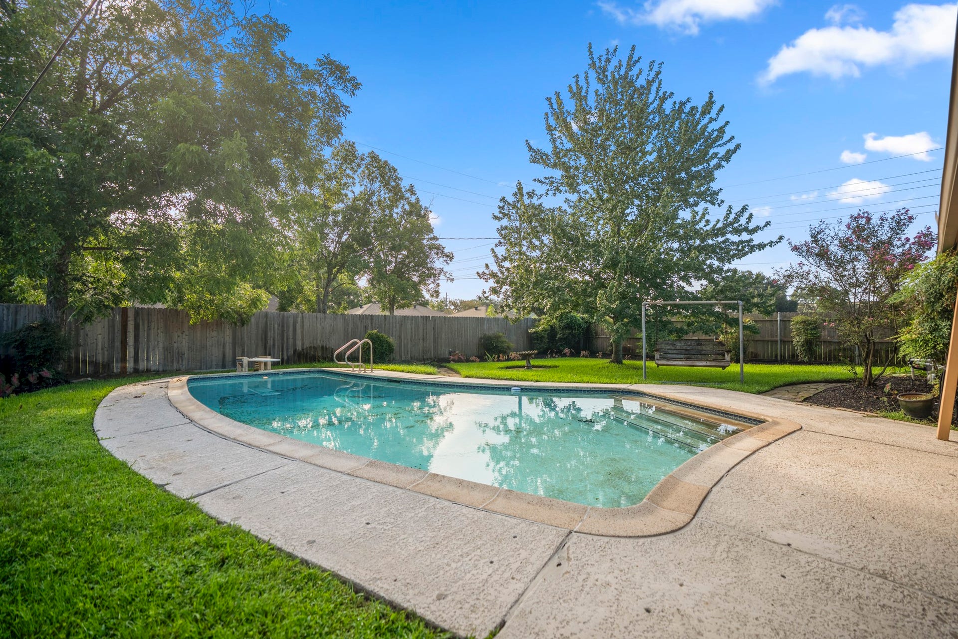 810 Aster Street, Katy, TX 77493 810 Aster Street, Katy, TX 77493