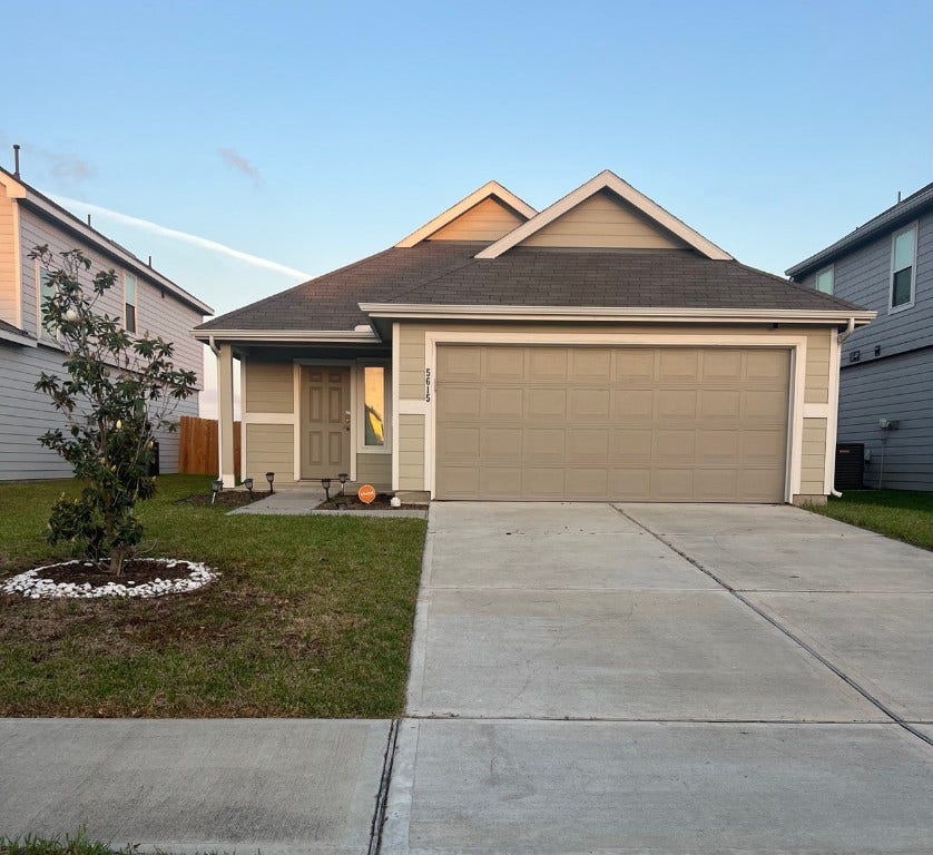 Property photo for 5615 James Michael Drive, Rosharon, TX