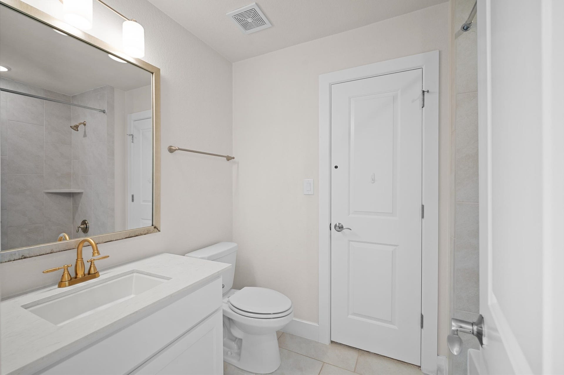 6 Maize Flower Place, Tomball, TX 77375 6 Maize Flower Place, Tomball, TX 77375