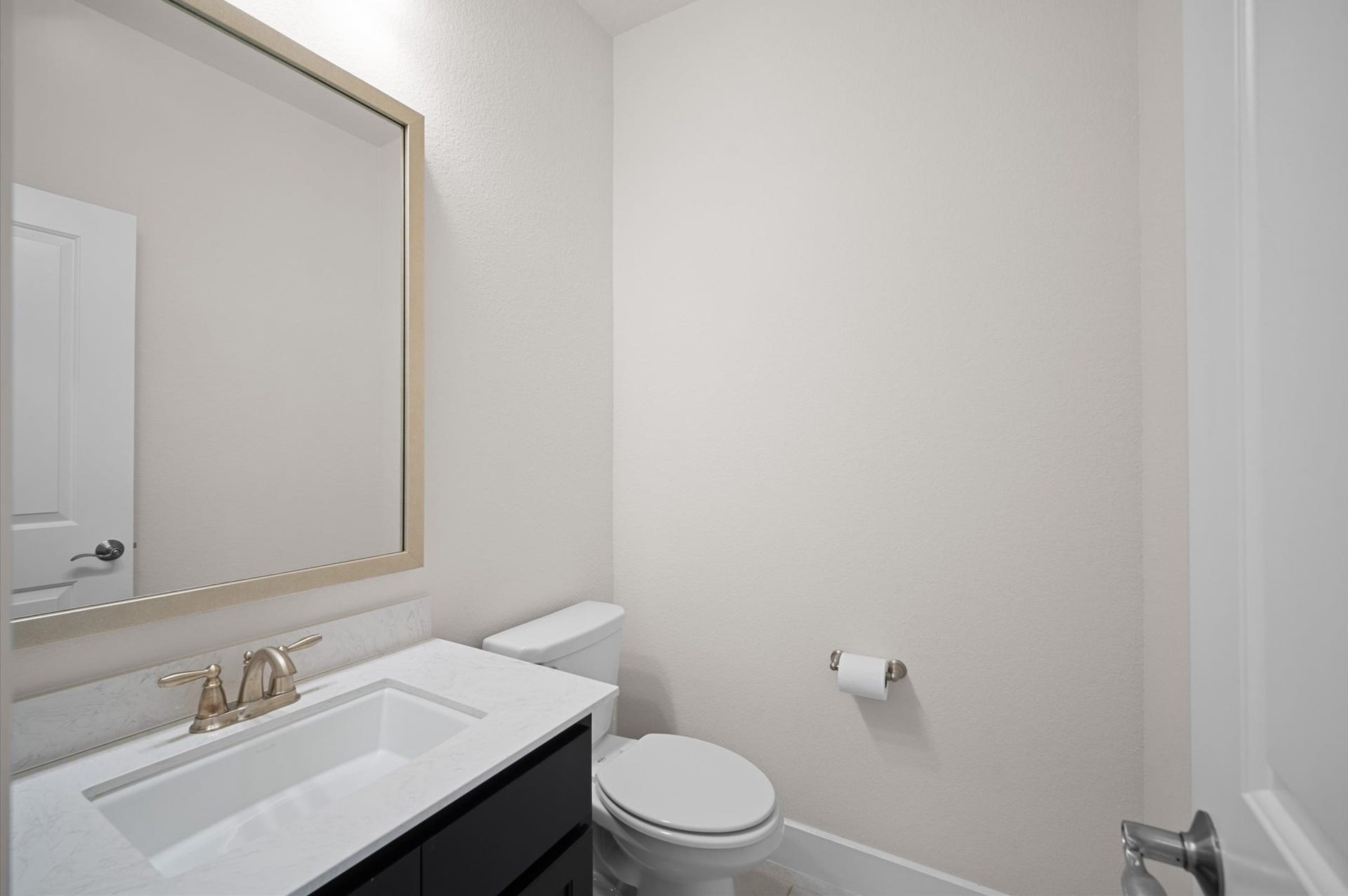 6 Maize Flower Place, Tomball, TX 77375 6 Maize Flower Place, Tomball, TX 77375