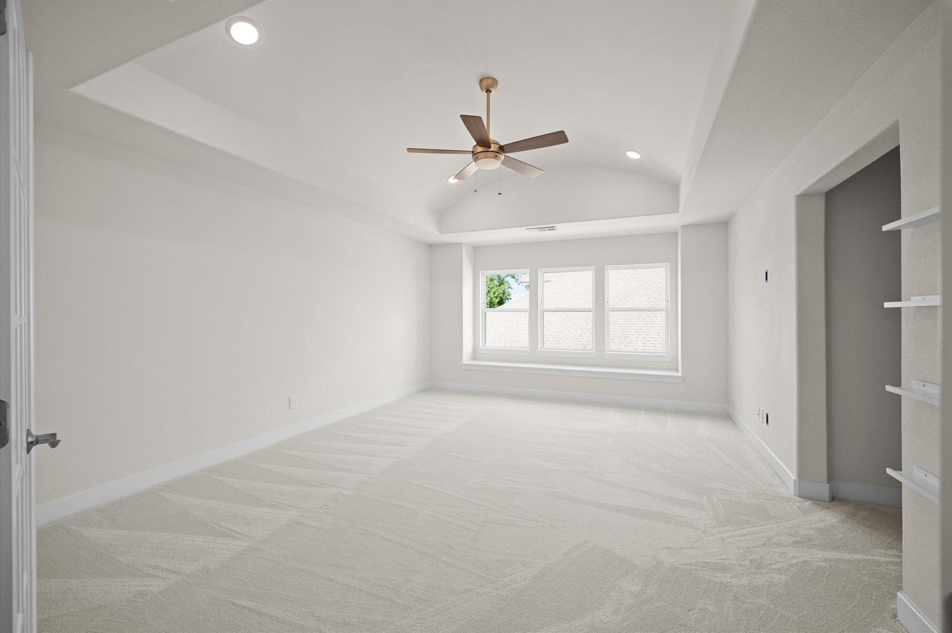 6 Maize Flower Place, Tomball, TX 77375 6 Maize Flower Place, Tomball, TX 77375
