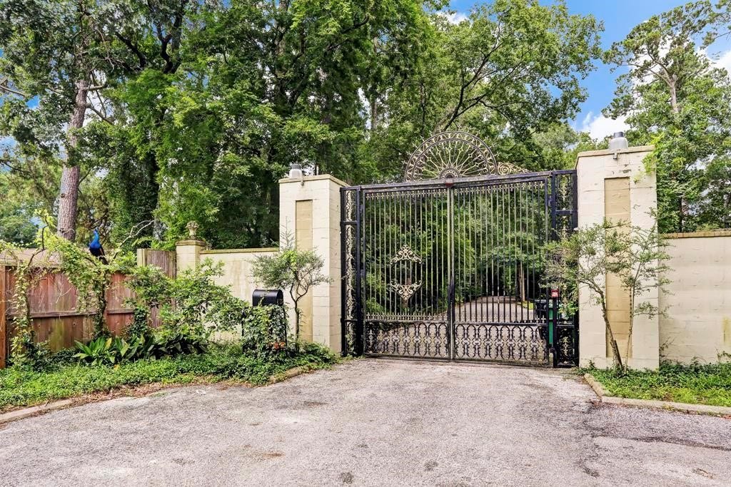 415 White Wing Lane, Houston, TX 77079