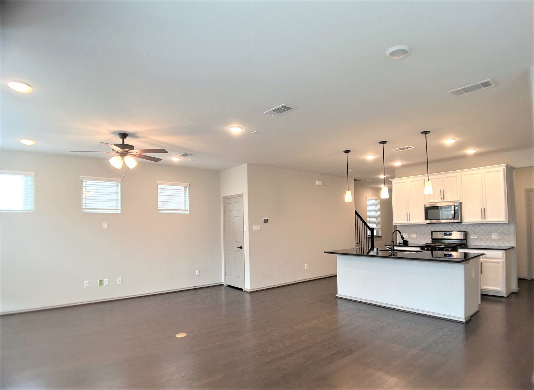 8656 Hollyoaks Creek Lane, Houston, TX 77063 8656 Hollyoaks Creek Lane, Houston, TX 77063