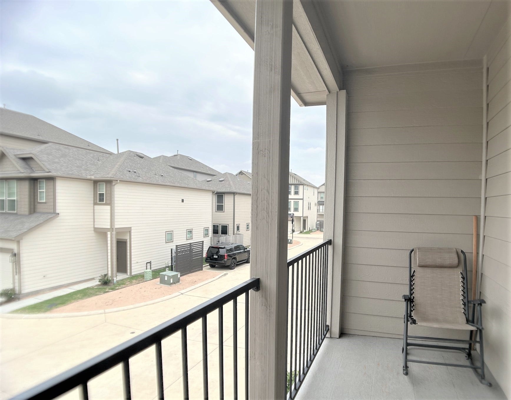 8656 Hollyoaks Creek Lane, Houston, TX 77063 8656 Hollyoaks Creek Lane, Houston, TX 77063