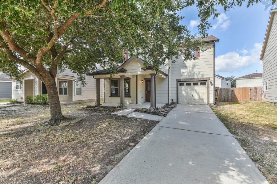 Property photo for 29315 Hickory Terrace Drive, Spring, TX