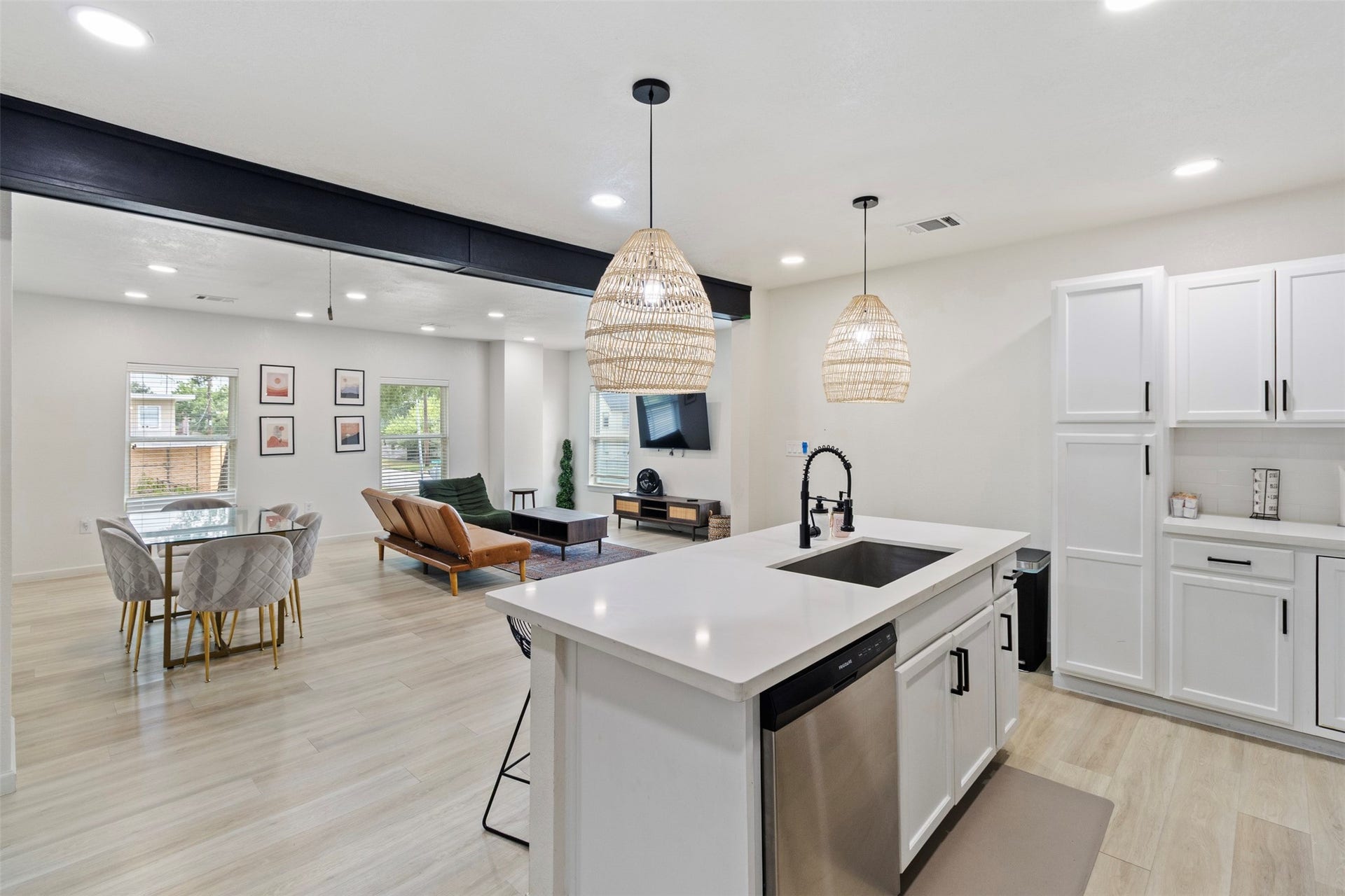 2520 Wheeler Street, Houston, TX 77004 2520 Wheeler Street, Houston, TX 77004