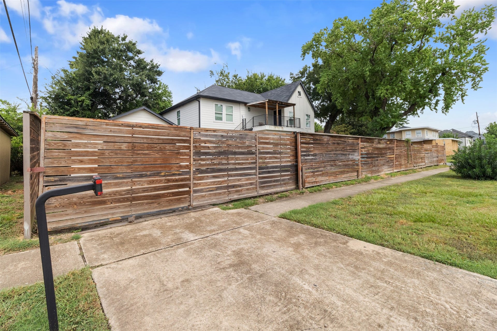 2520 Wheeler Street, Houston, TX 77004 2520 Wheeler Street, Houston, TX 77004