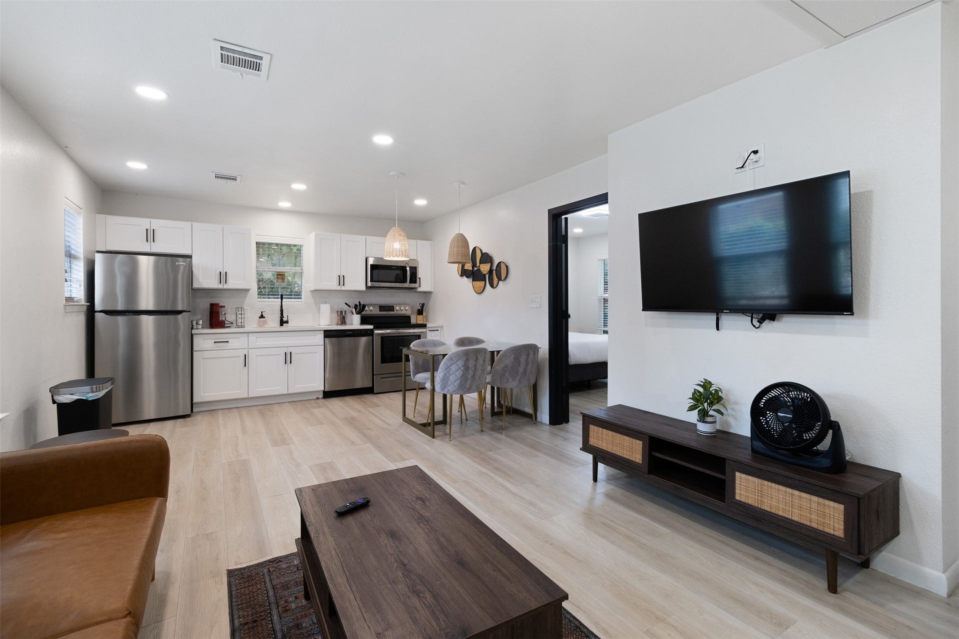 2520 Wheeler Street, Houston, TX 77004 2520 Wheeler Street, Houston, TX 77004